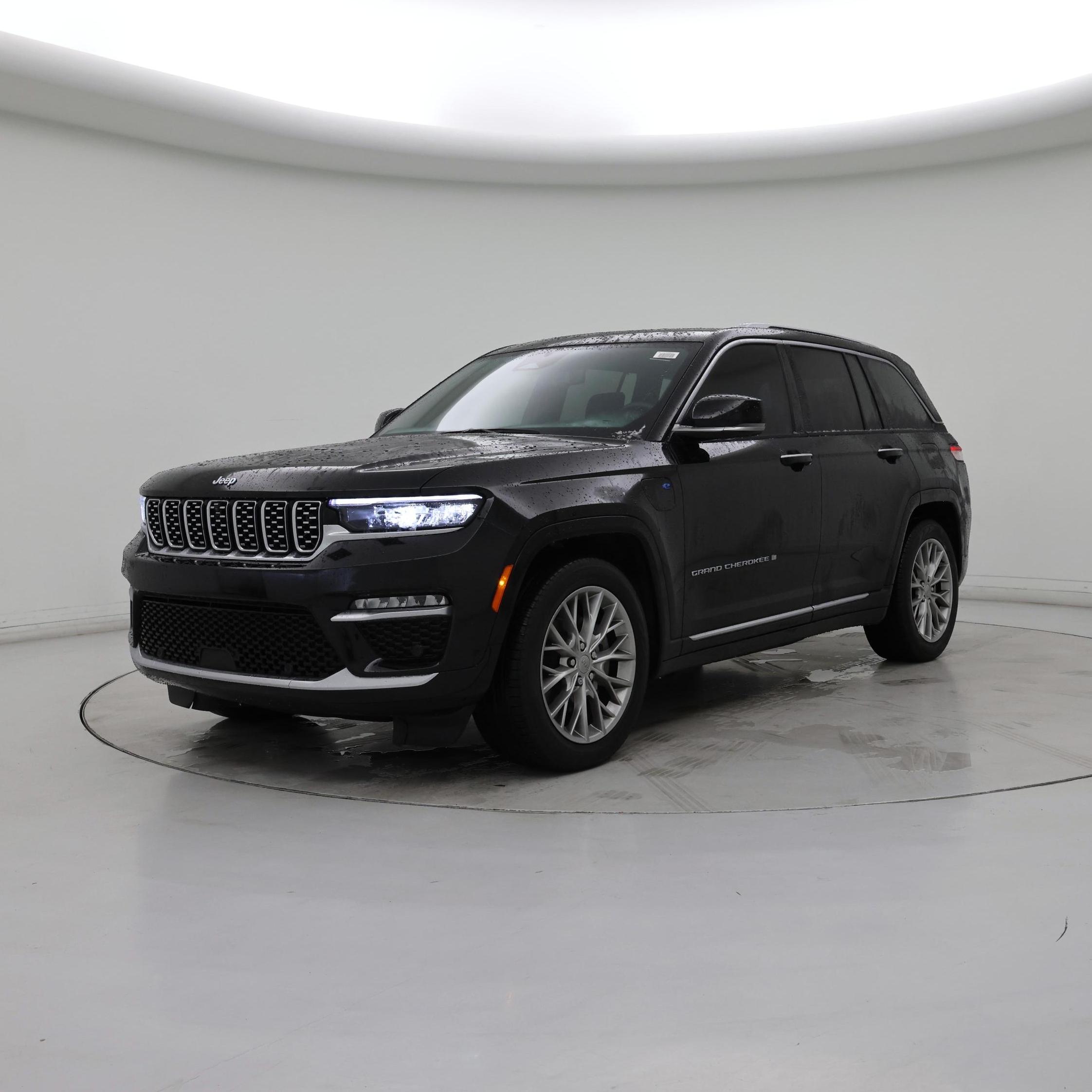 Thumbnail: 2023 Jeep Grand Cherokee - 4