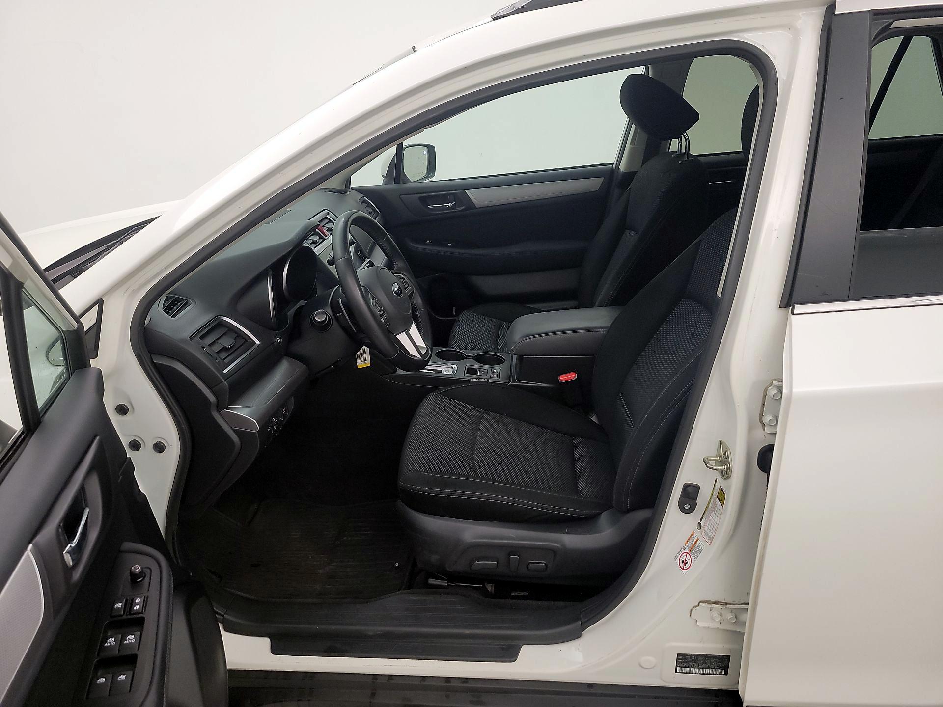 Thumbnail: 2015 Subaru Outback - 11