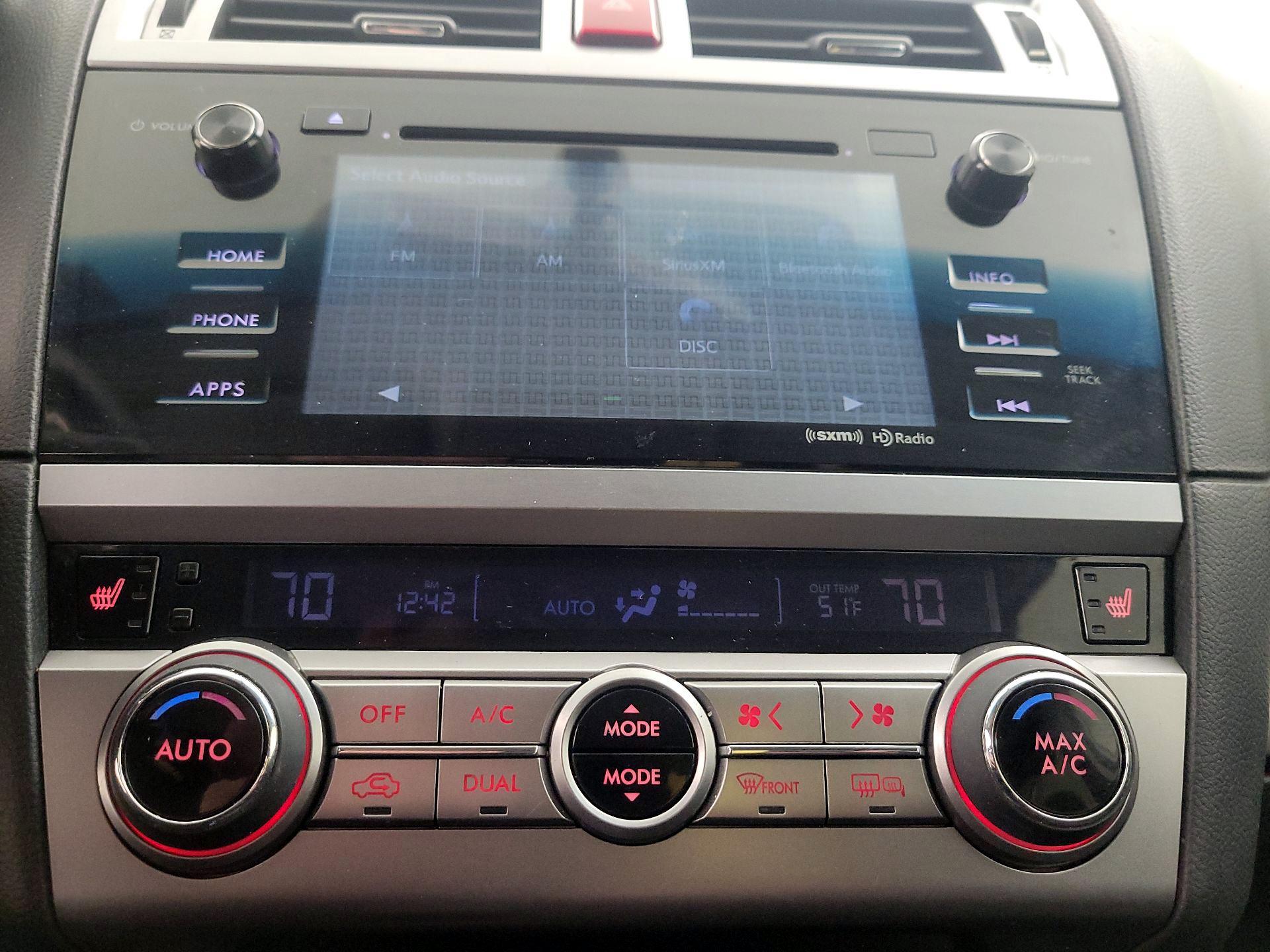 Thumbnail: 2015 Subaru Outback - 16