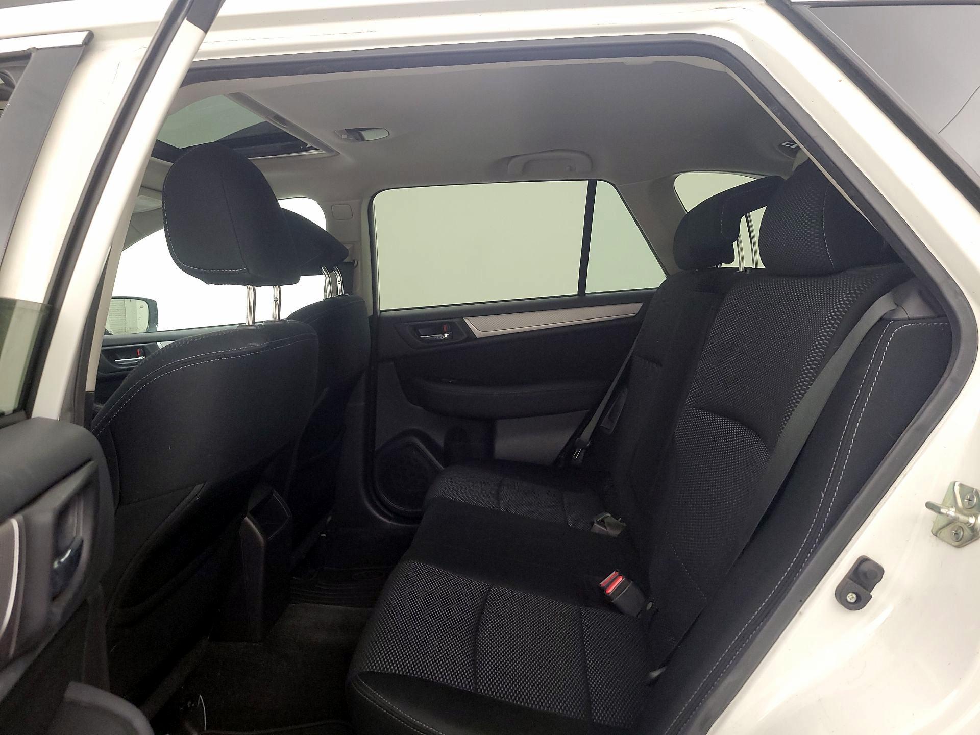 Thumbnail: 2015 Subaru Outback - 20