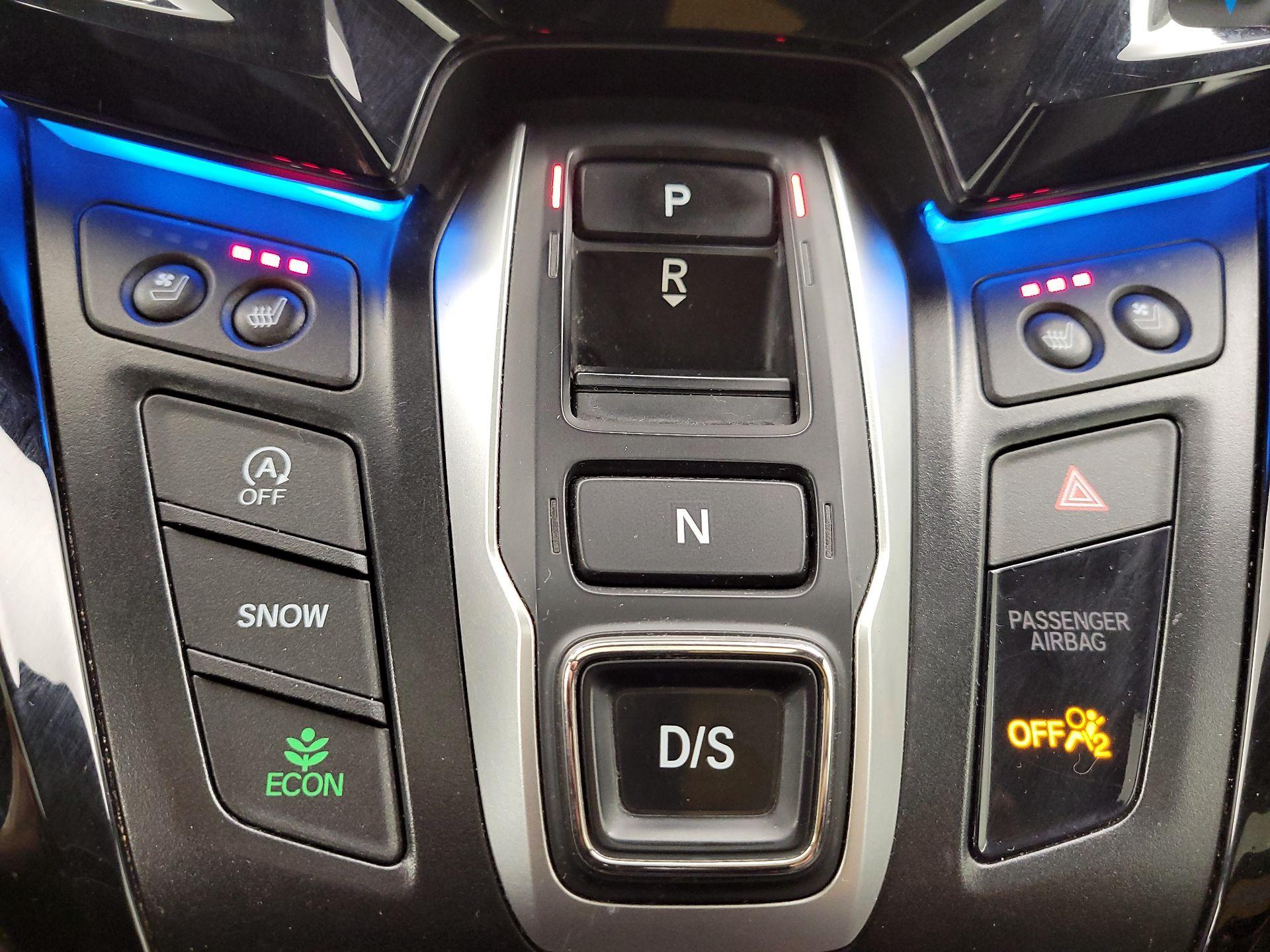 Thumbnail: 2021 Honda Odyssey - 17