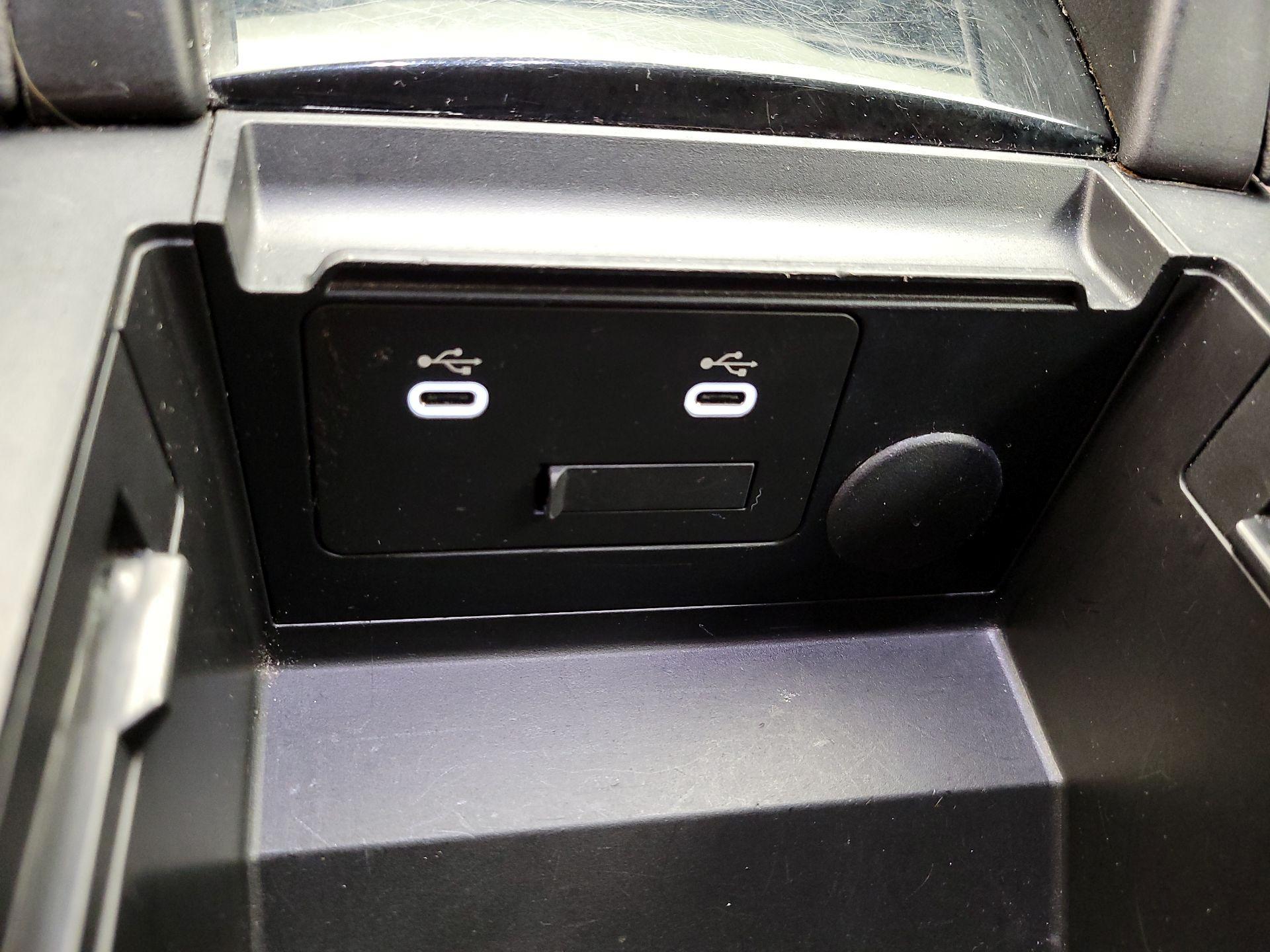 Thumbnail: 2024 Mazda Mazda3 - 18