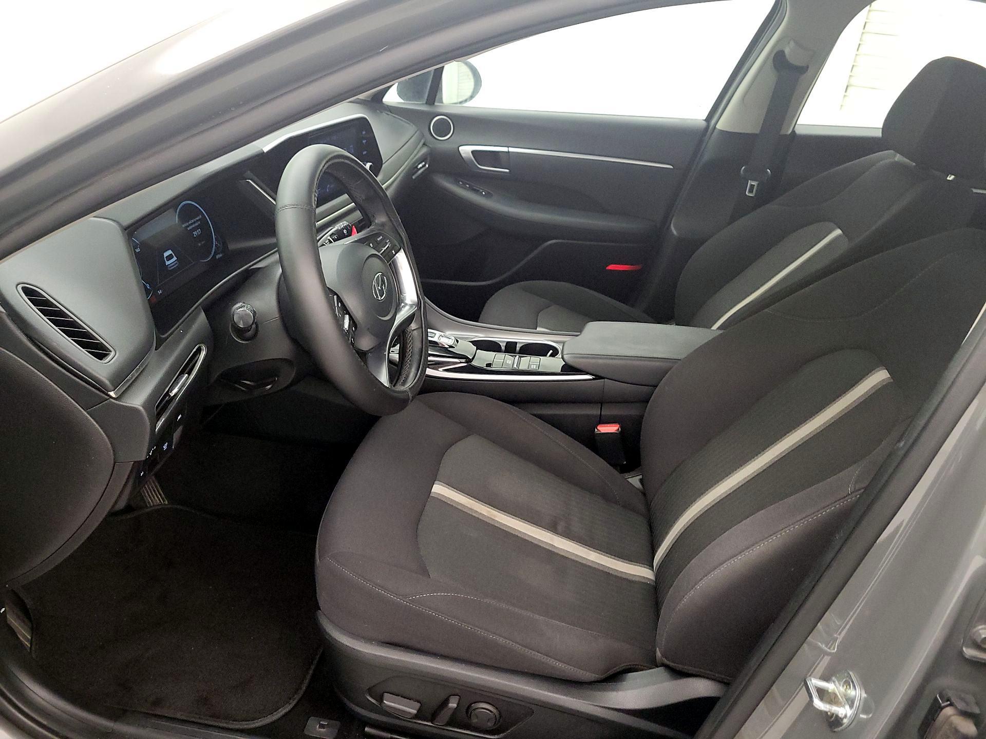 Thumbnail: 2022 Hyundai Sonata - 11