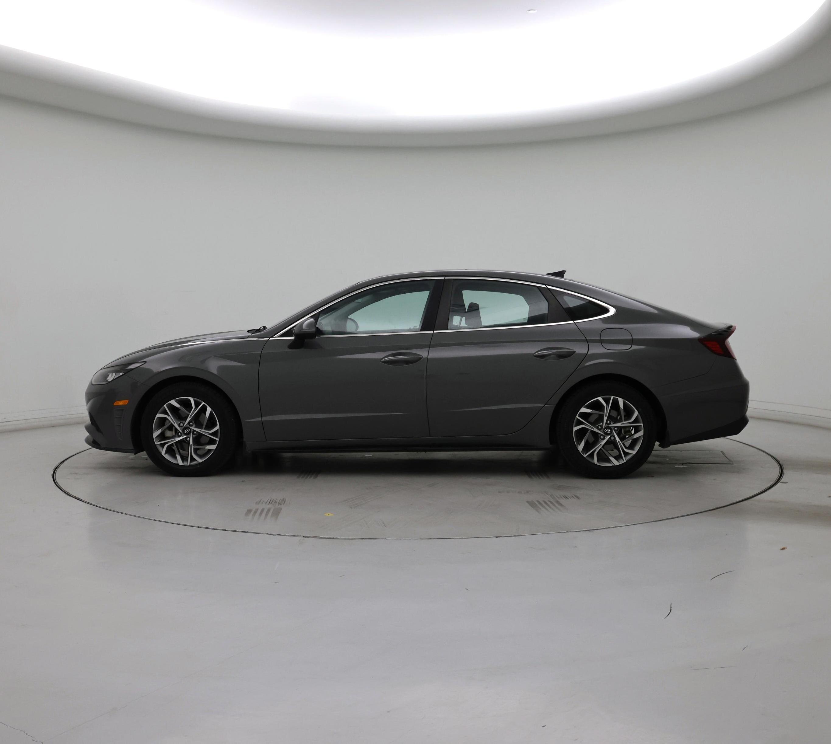 Thumbnail: 2022 Hyundai Sonata - 3