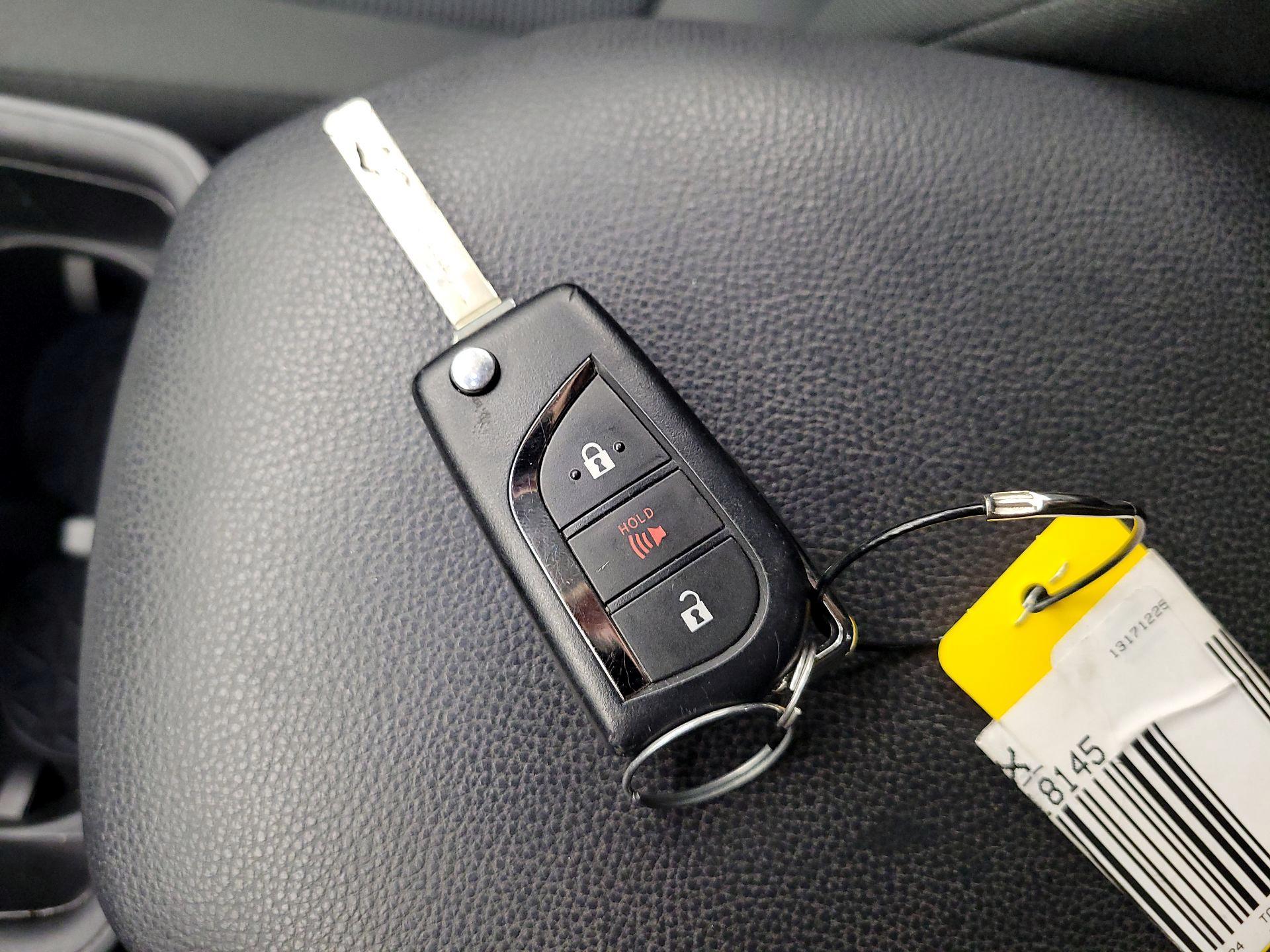 Thumbnail: 2024 Toyota RAV4 - 18