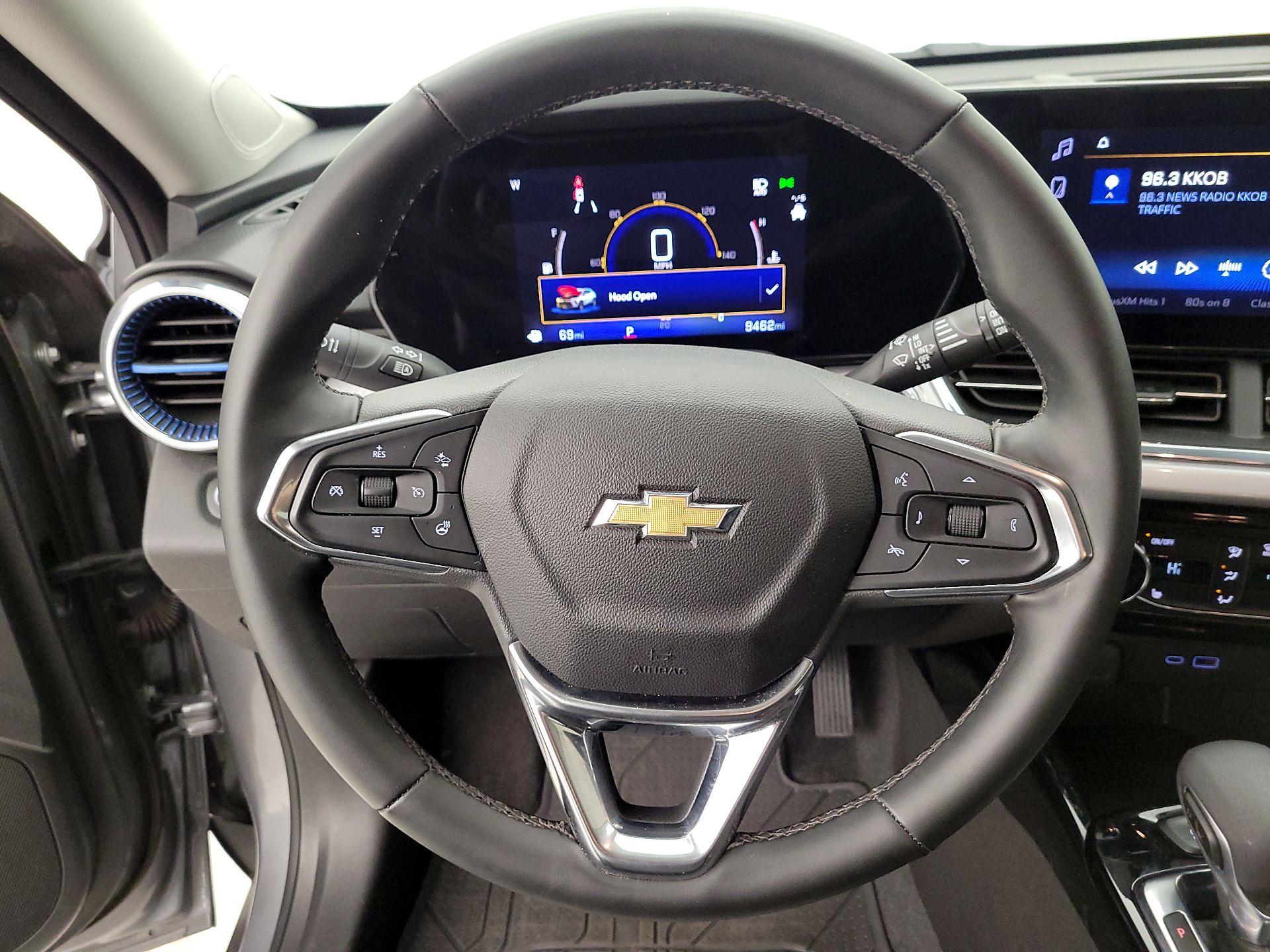 Thumbnail: 2025 Chevrolet Trax - 10