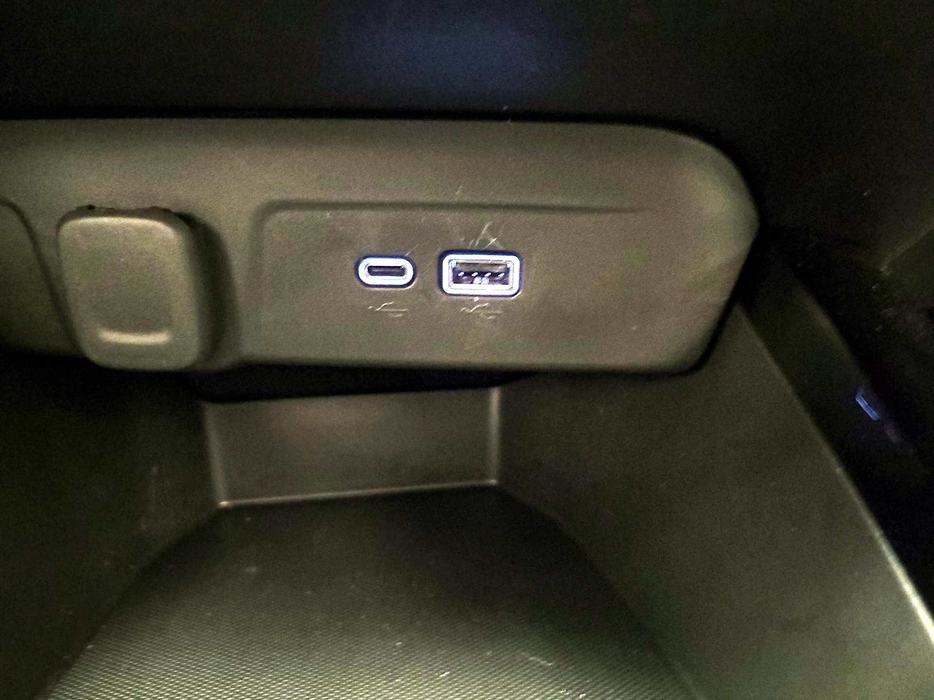 Thumbnail: 2025 Chevrolet Trax - 18