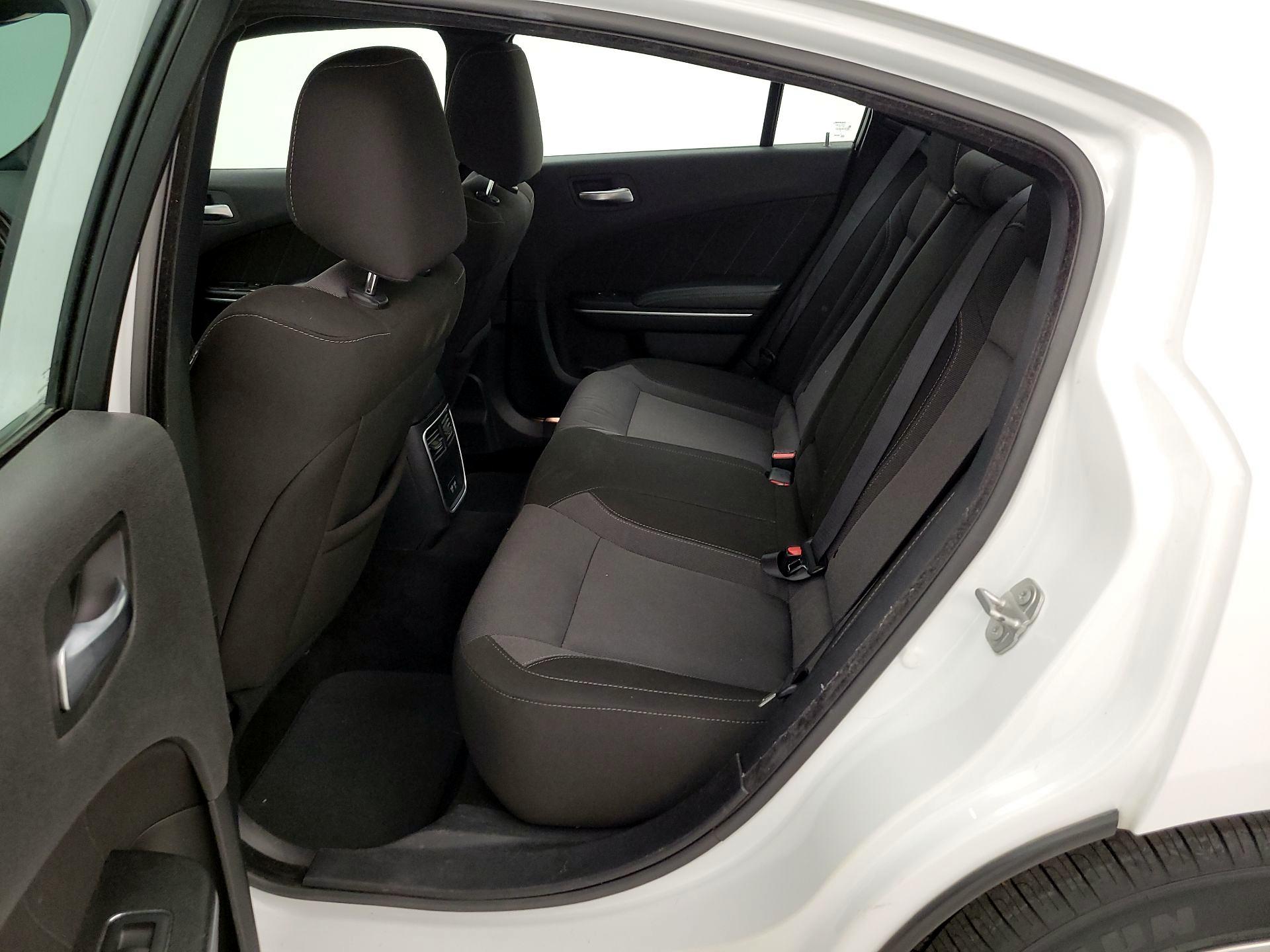 Thumbnail: 2020 Dodge Charger - 18