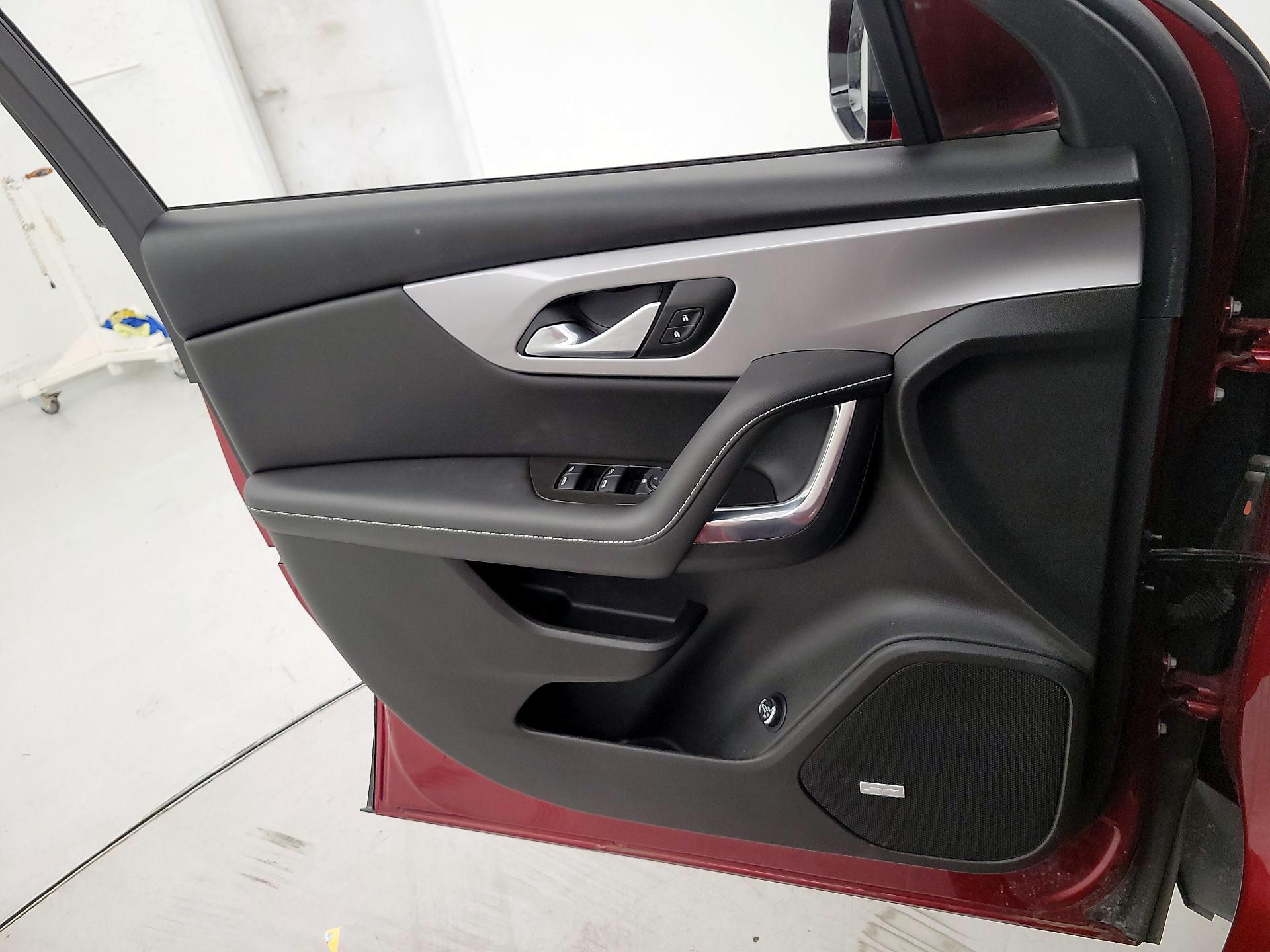 Thumbnail: 2024 Chevrolet Blazer - 12