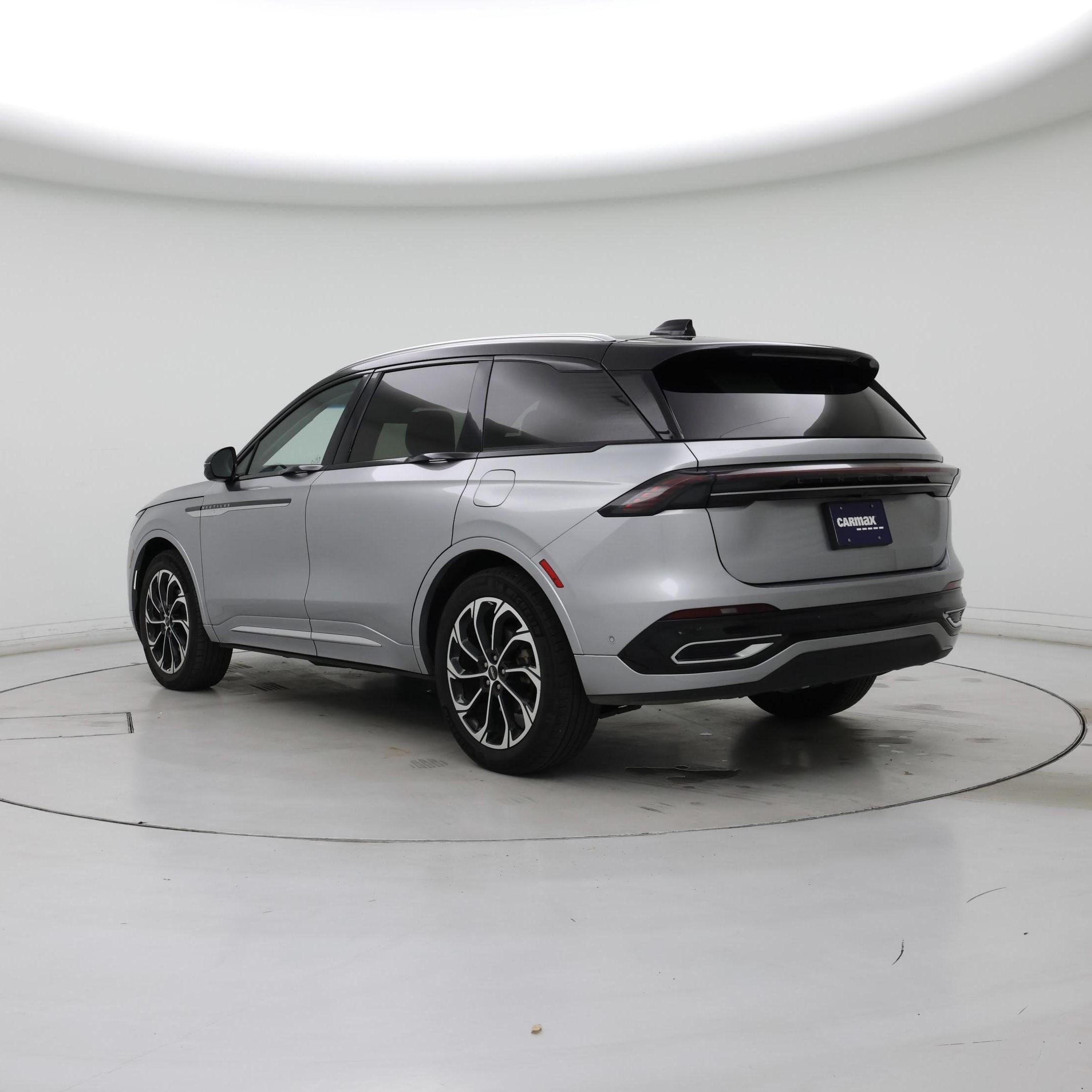 Thumbnail: 2024 Lincoln Nautilus - 2