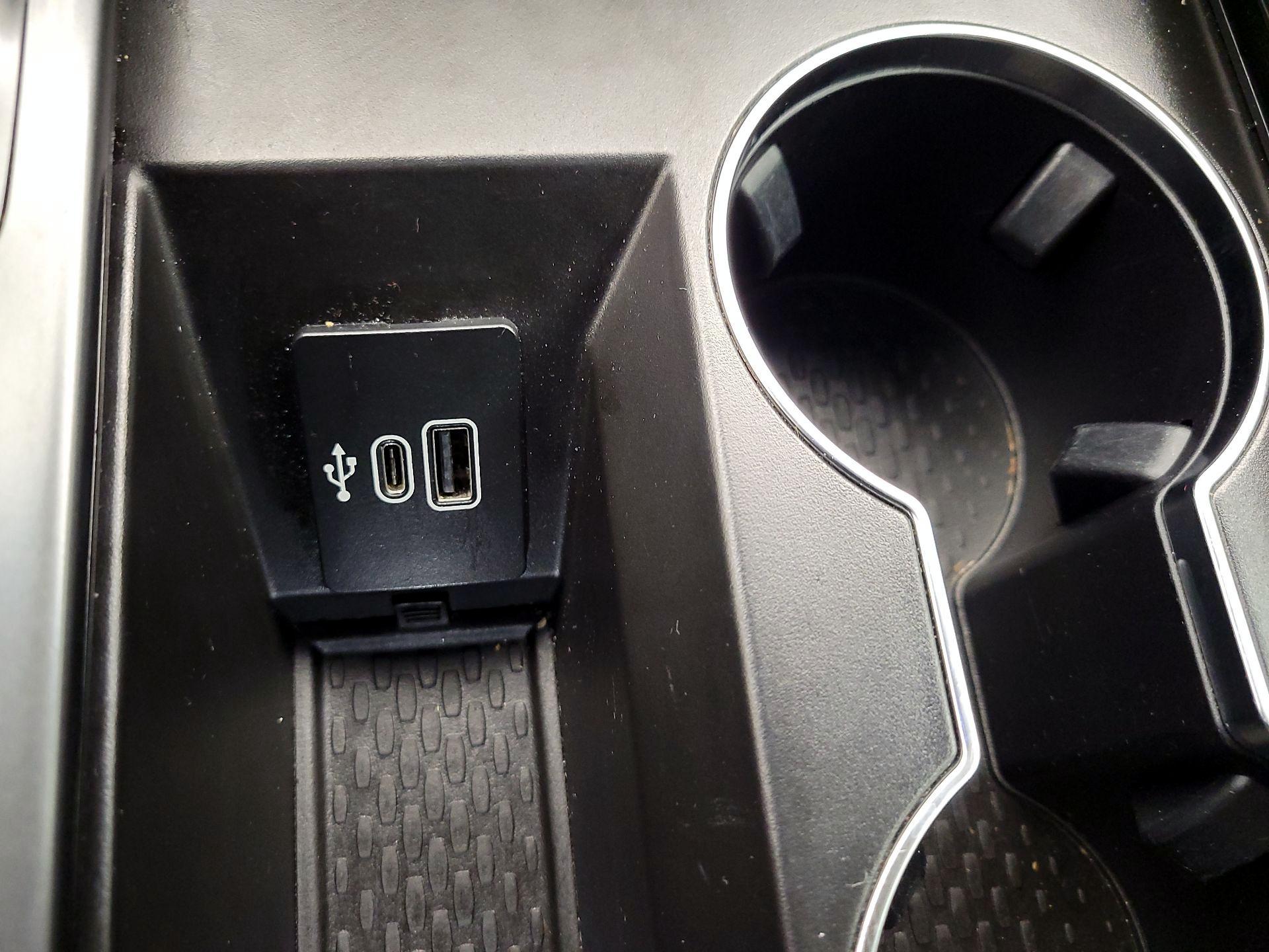 Thumbnail: 2024 Lincoln Nautilus - 19