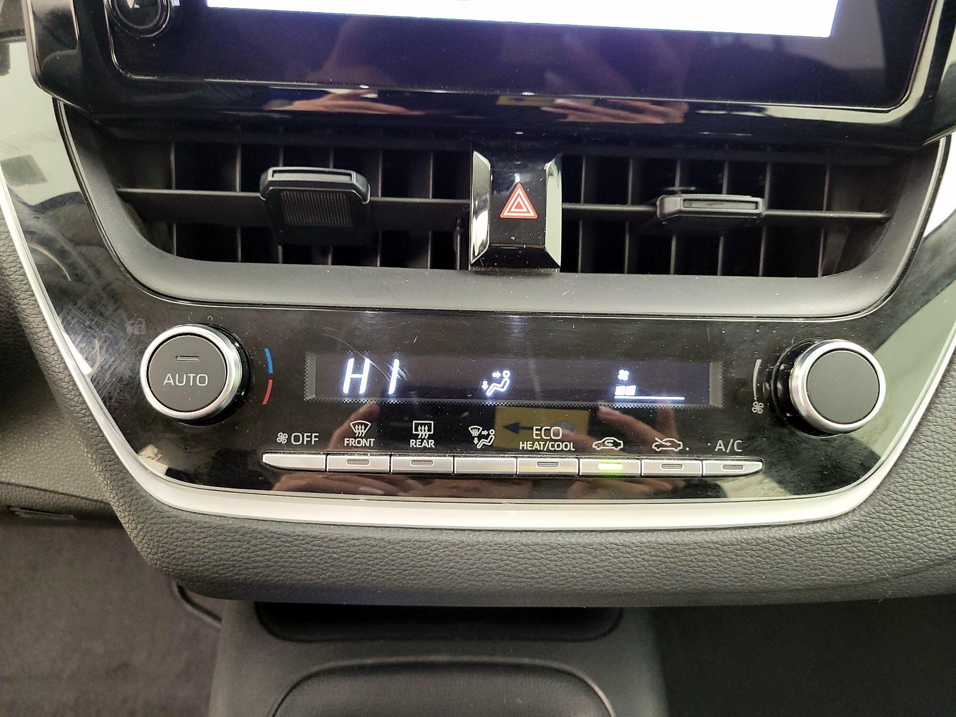 Thumbnail: 2024 Toyota Corolla - 16