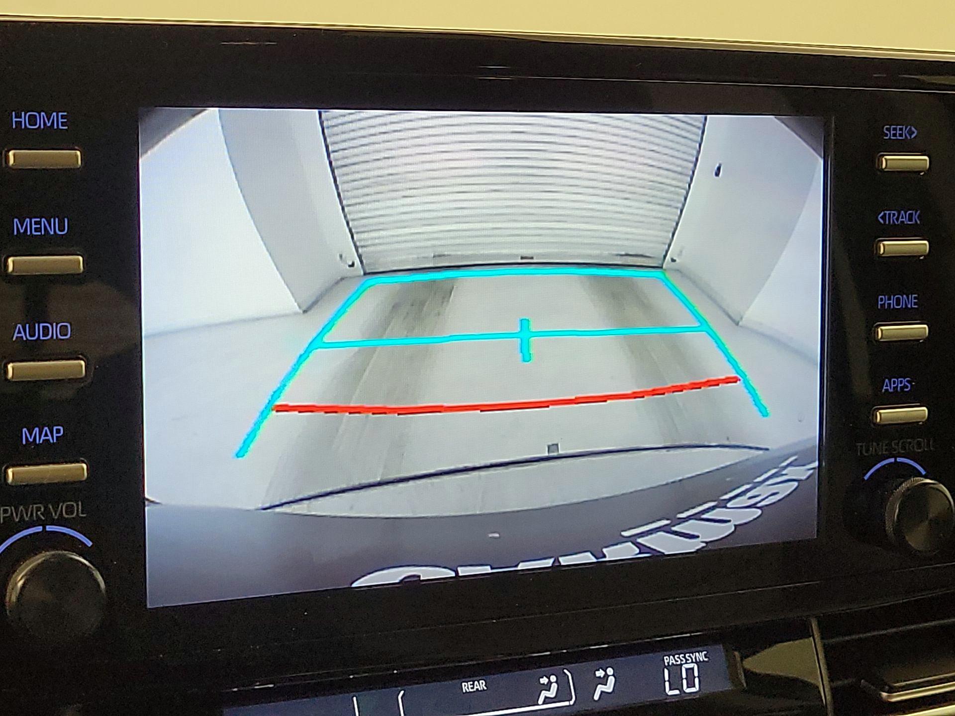 Thumbnail: 2024 Toyota Sienna - 14