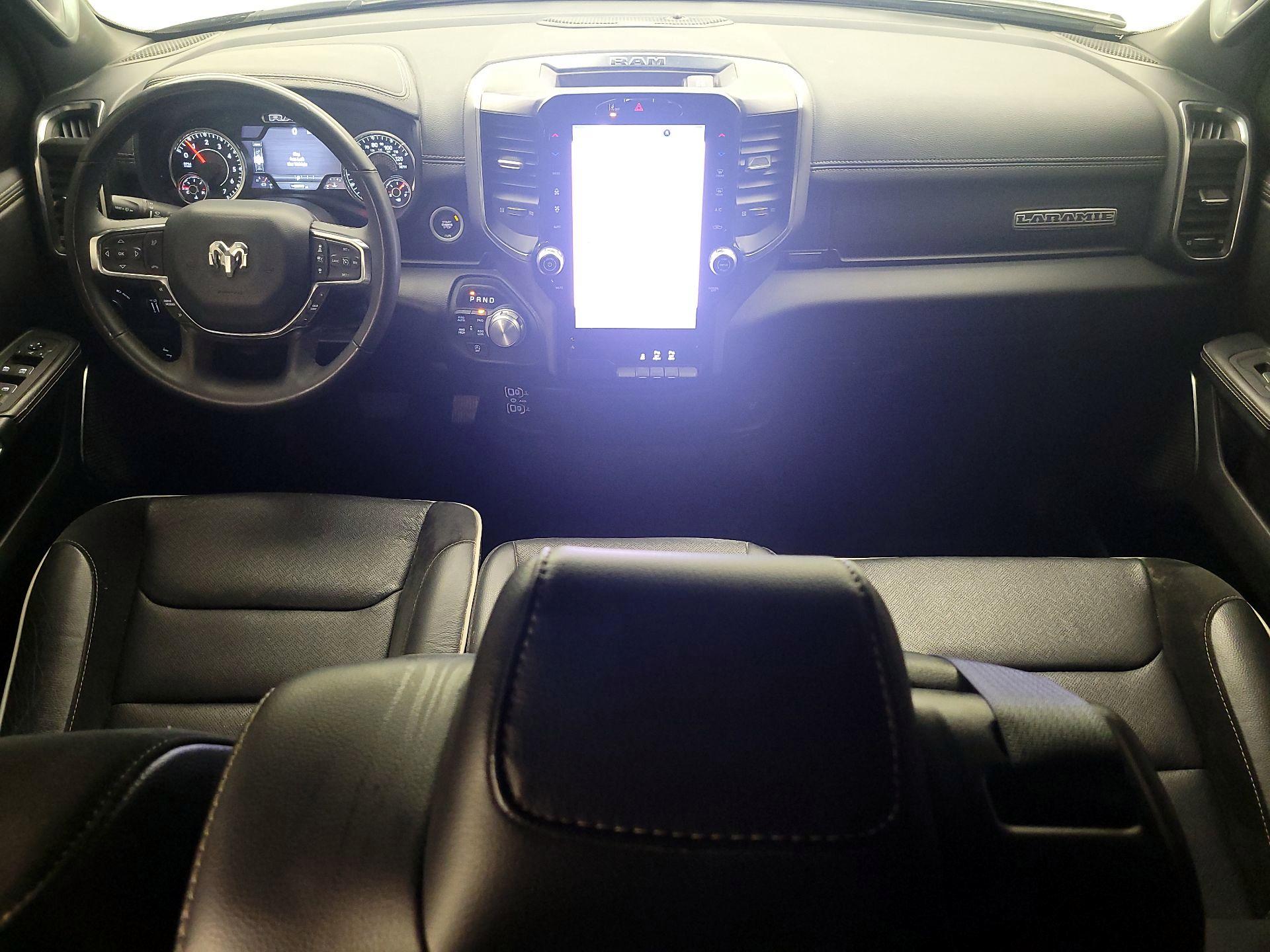 Thumbnail: 2025 RAM 1500 - 9