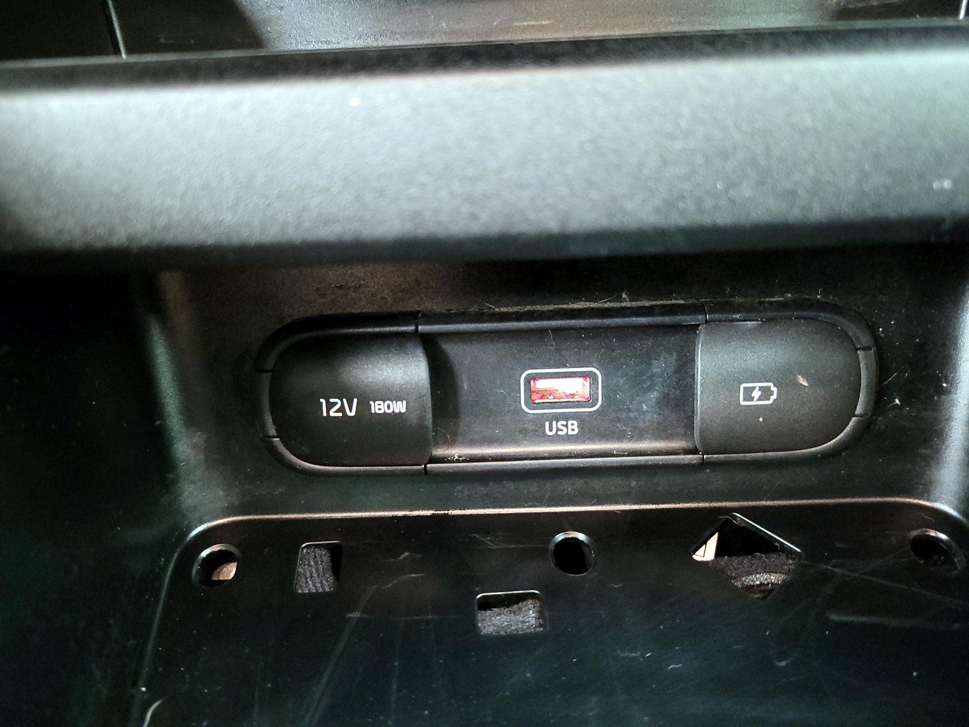 Thumbnail: 2024 Kia Forte - 18