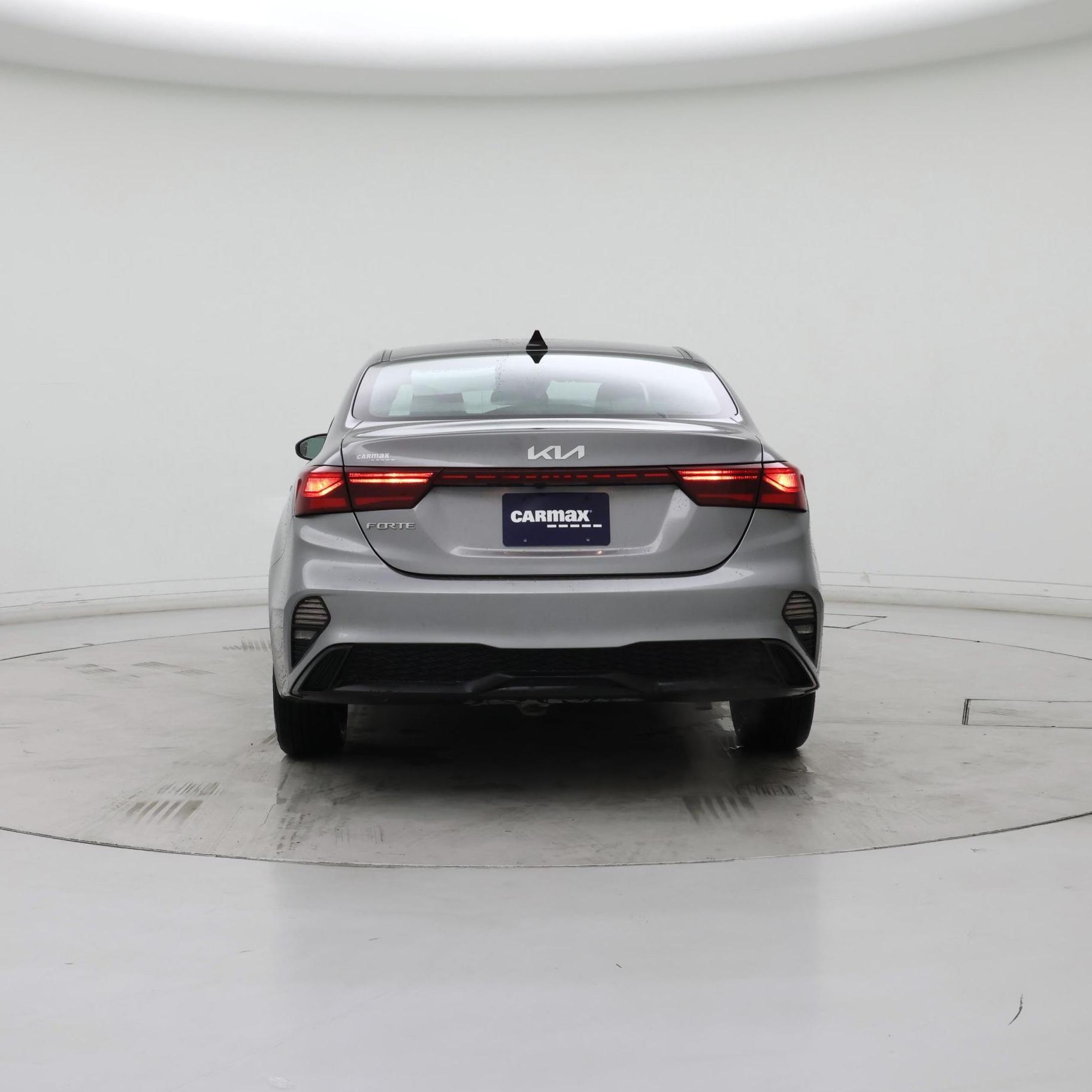 Thumbnail: 2024 Kia Forte - 6