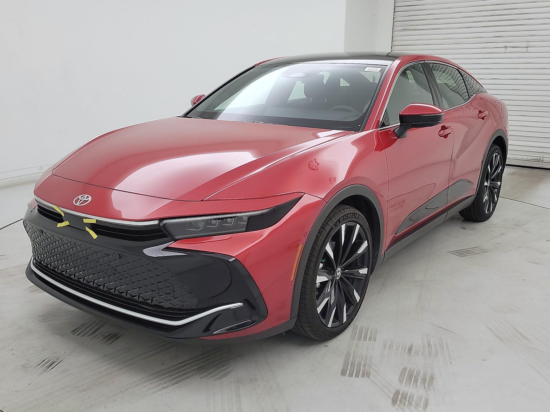 Thumbnail: 2023 Toyota Crown - 3