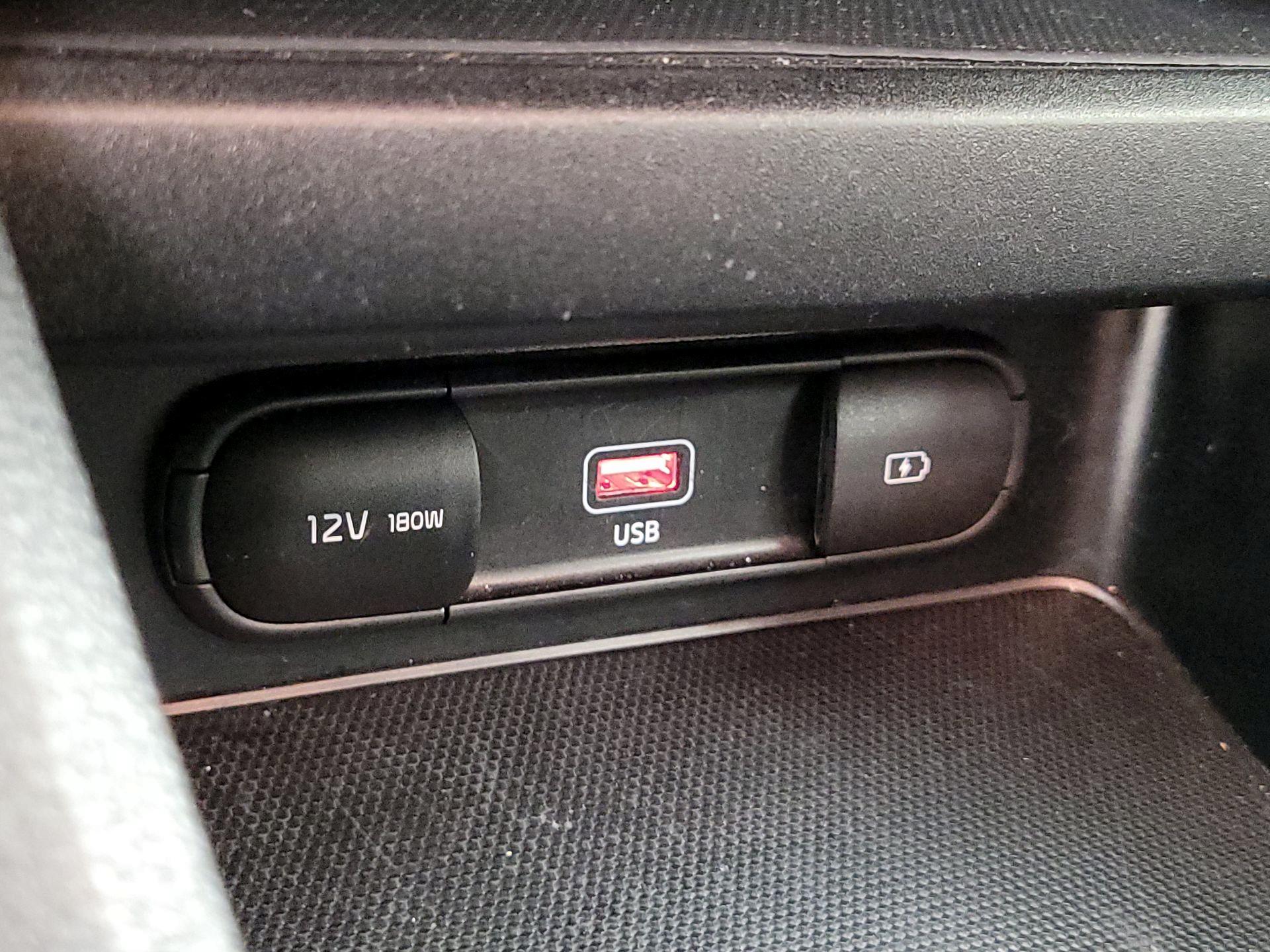 Thumbnail: 2024 Kia Forte - 18