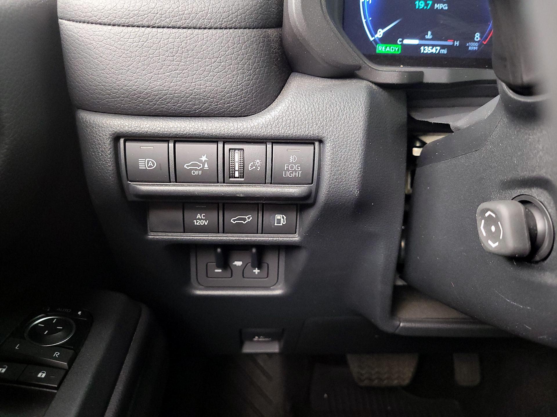 Thumbnail: 2024 Toyota Land Cruiser - 11