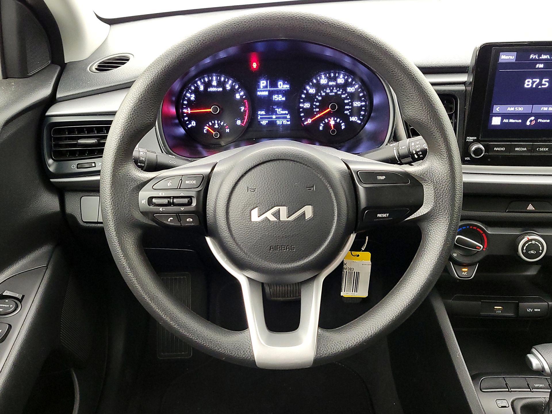 Thumbnail: 2023 Kia Rio - 10