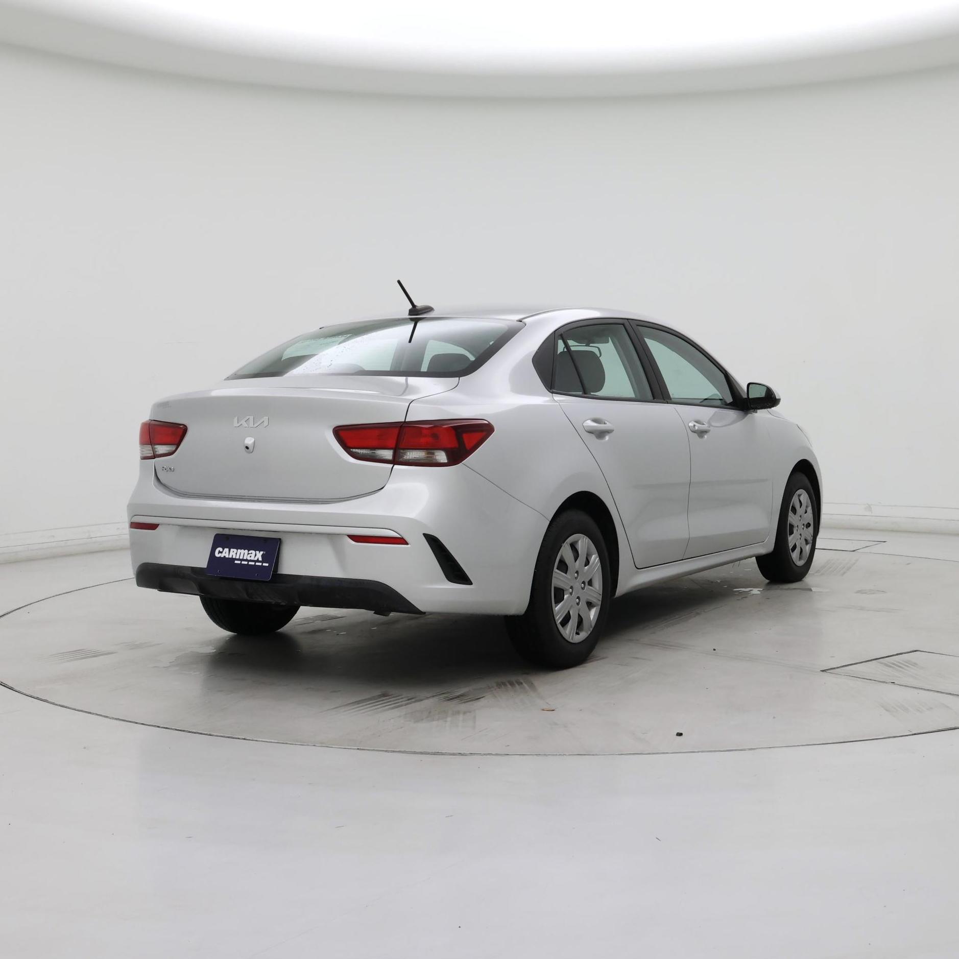 Thumbnail: 2023 Kia Rio - 8