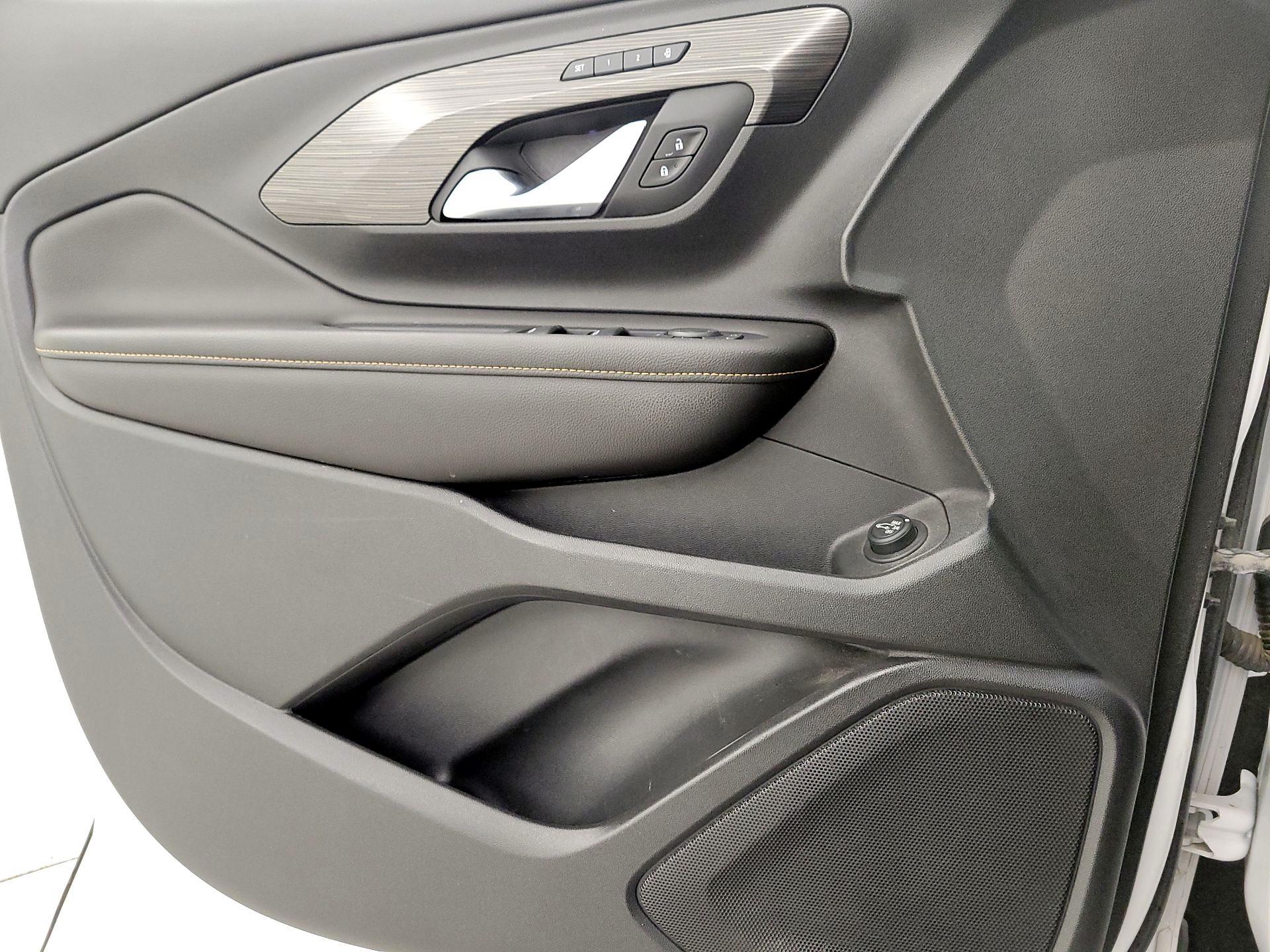 Thumbnail: 2020 GMC Terrain - 12