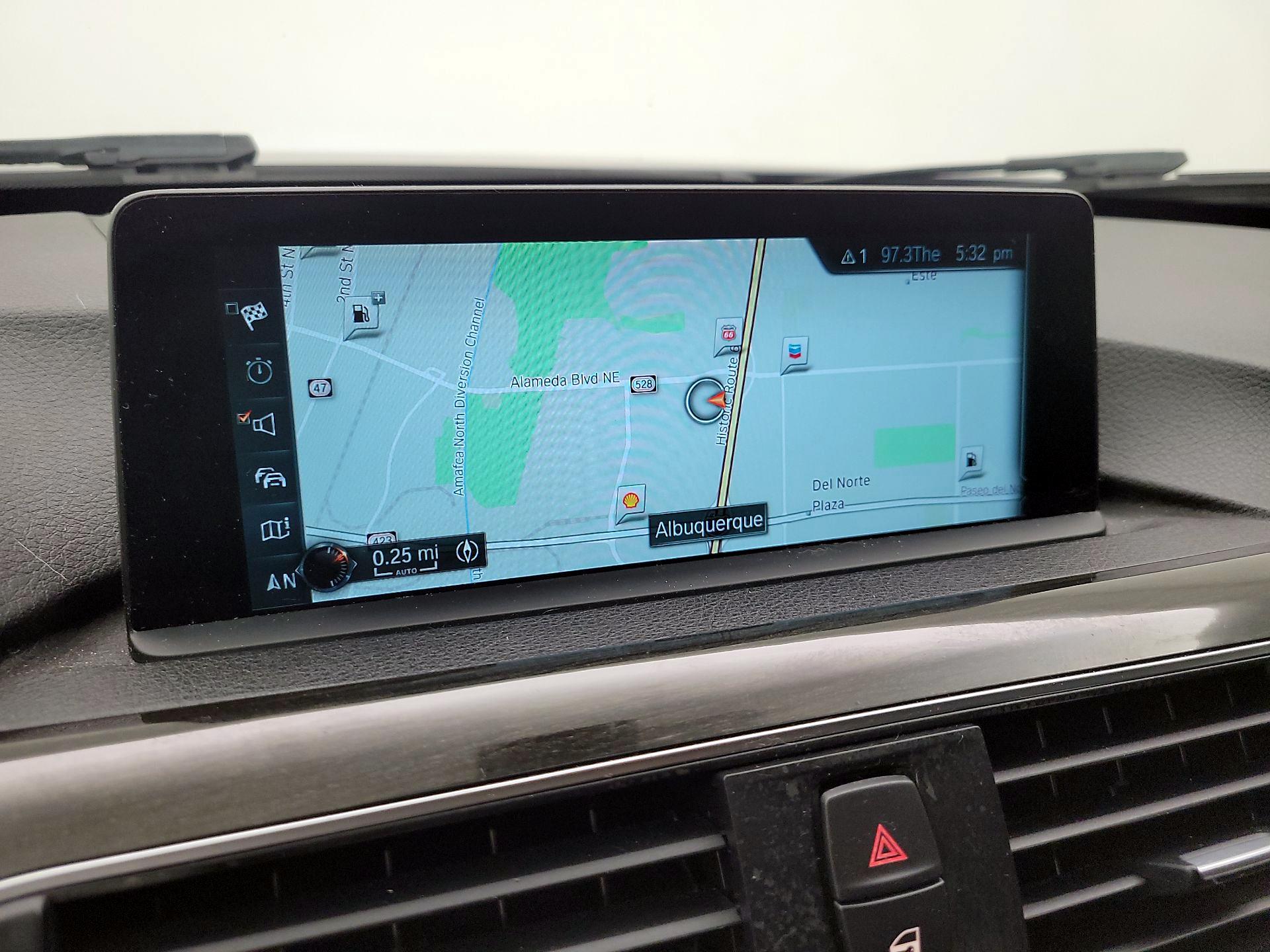 Thumbnail: 2017 BMW 3 Series - 14