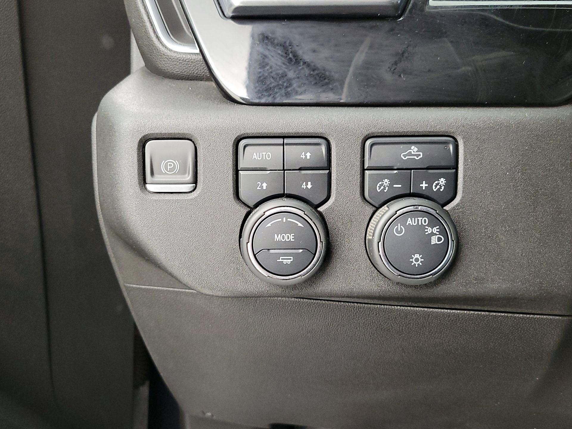 Thumbnail: 2023 Chevrolet Silverado 1500 - 13