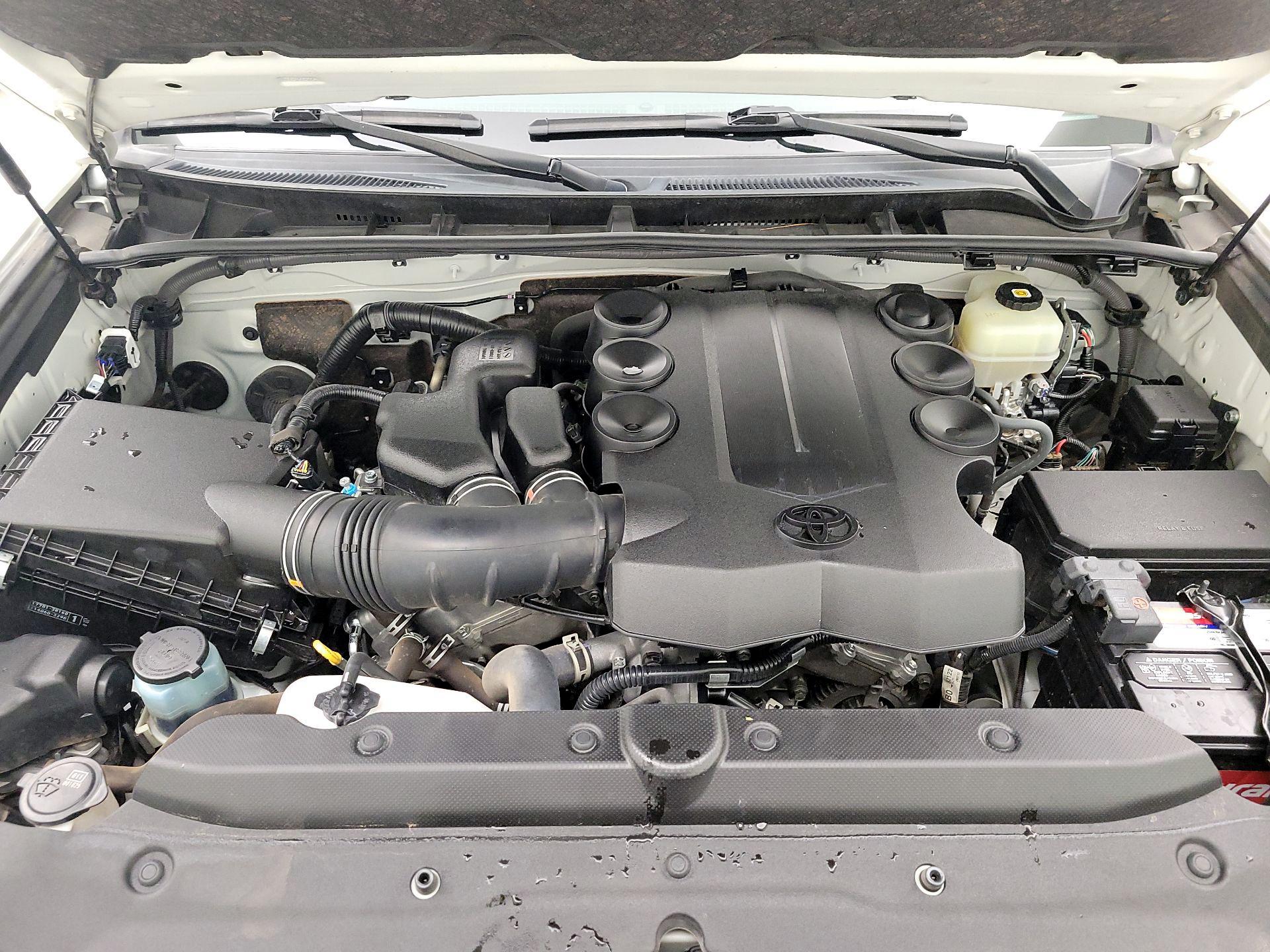 Thumbnail: 2021 Toyota 4Runner - 17