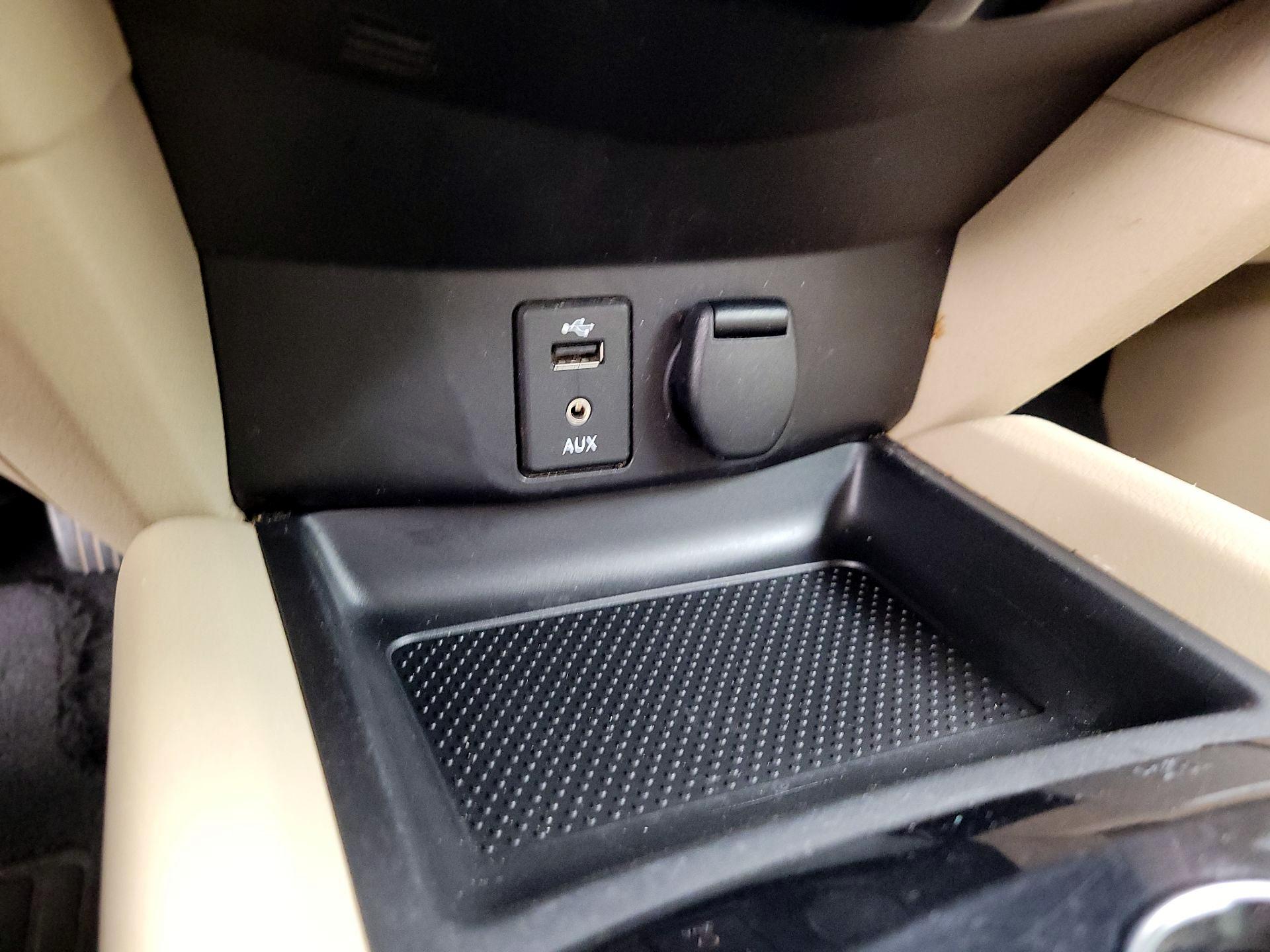 Thumbnail: 2016 Nissan Rogue - 19