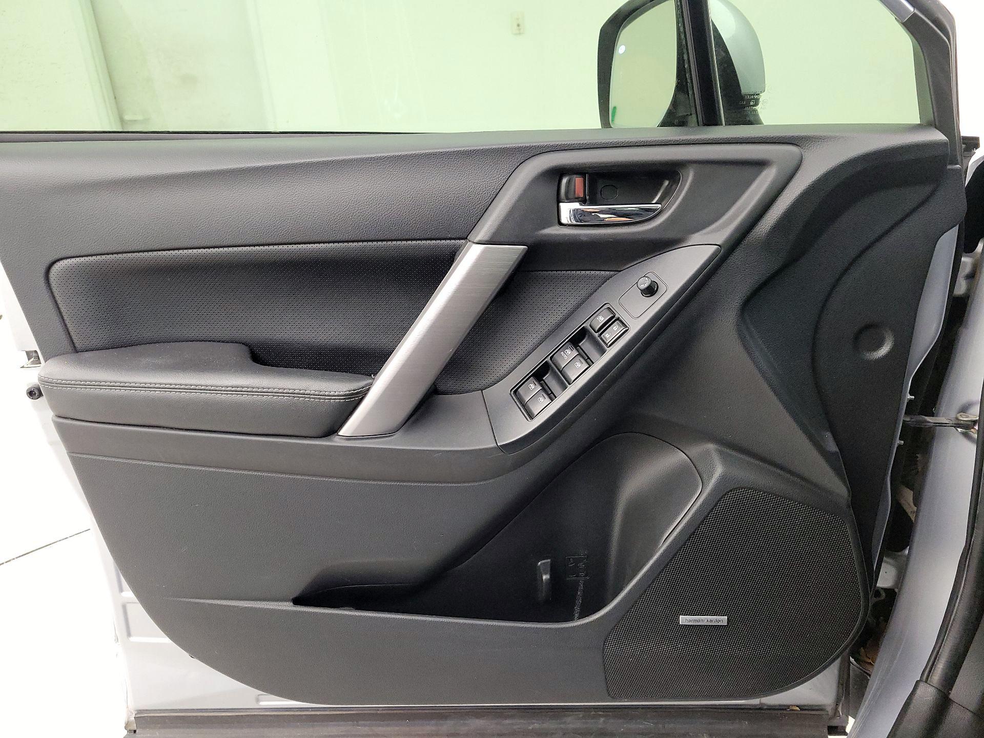 Thumbnail: 2015 Subaru Forester - 12