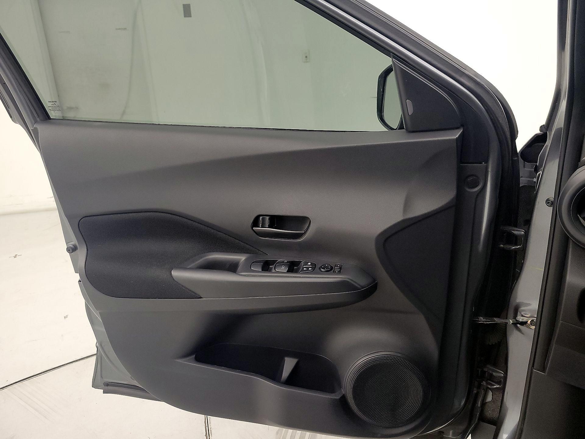 Thumbnail: 2022 Nissan Kicks - 12