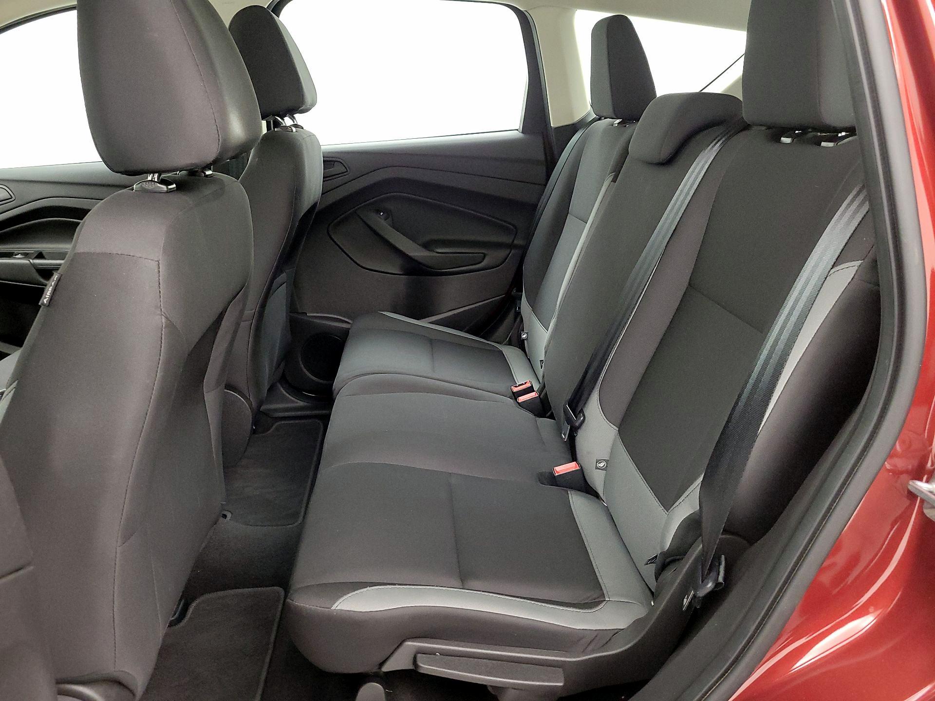 Thumbnail: 2016 Ford Escape - 18