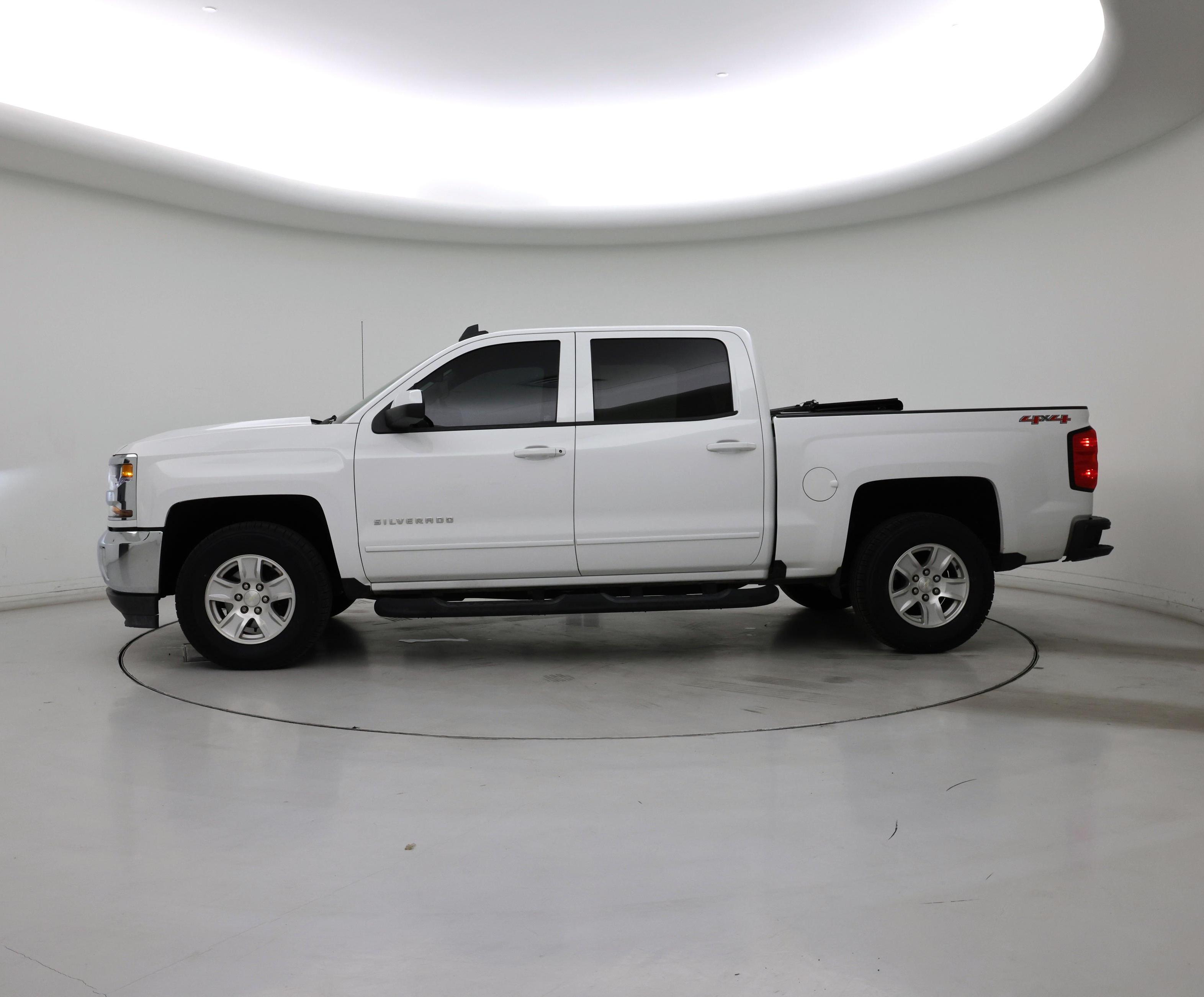 Thumbnail: 2017 Chevrolet Silverado 1500 - 3
