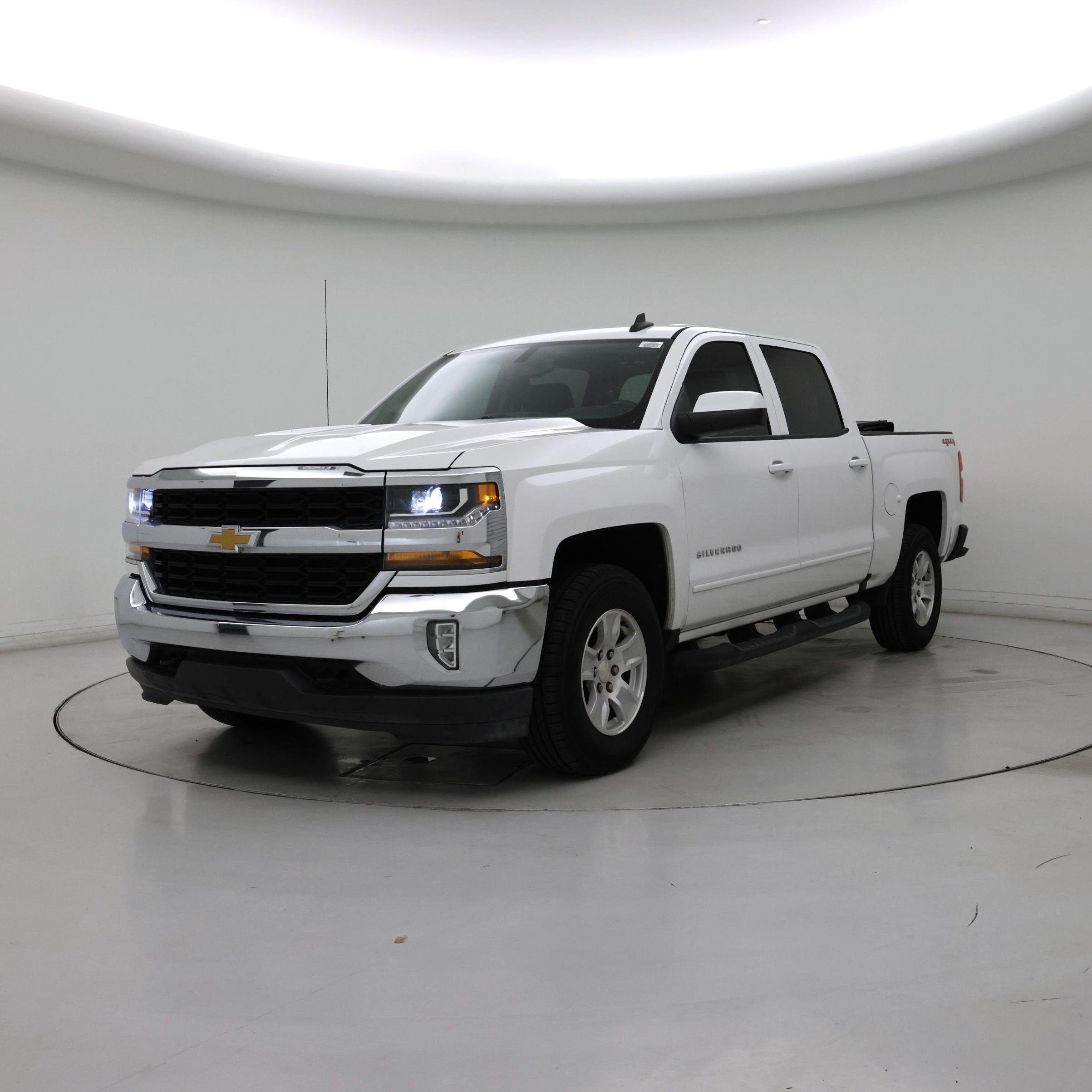 Thumbnail: 2017 Chevrolet Silverado 1500 - 4