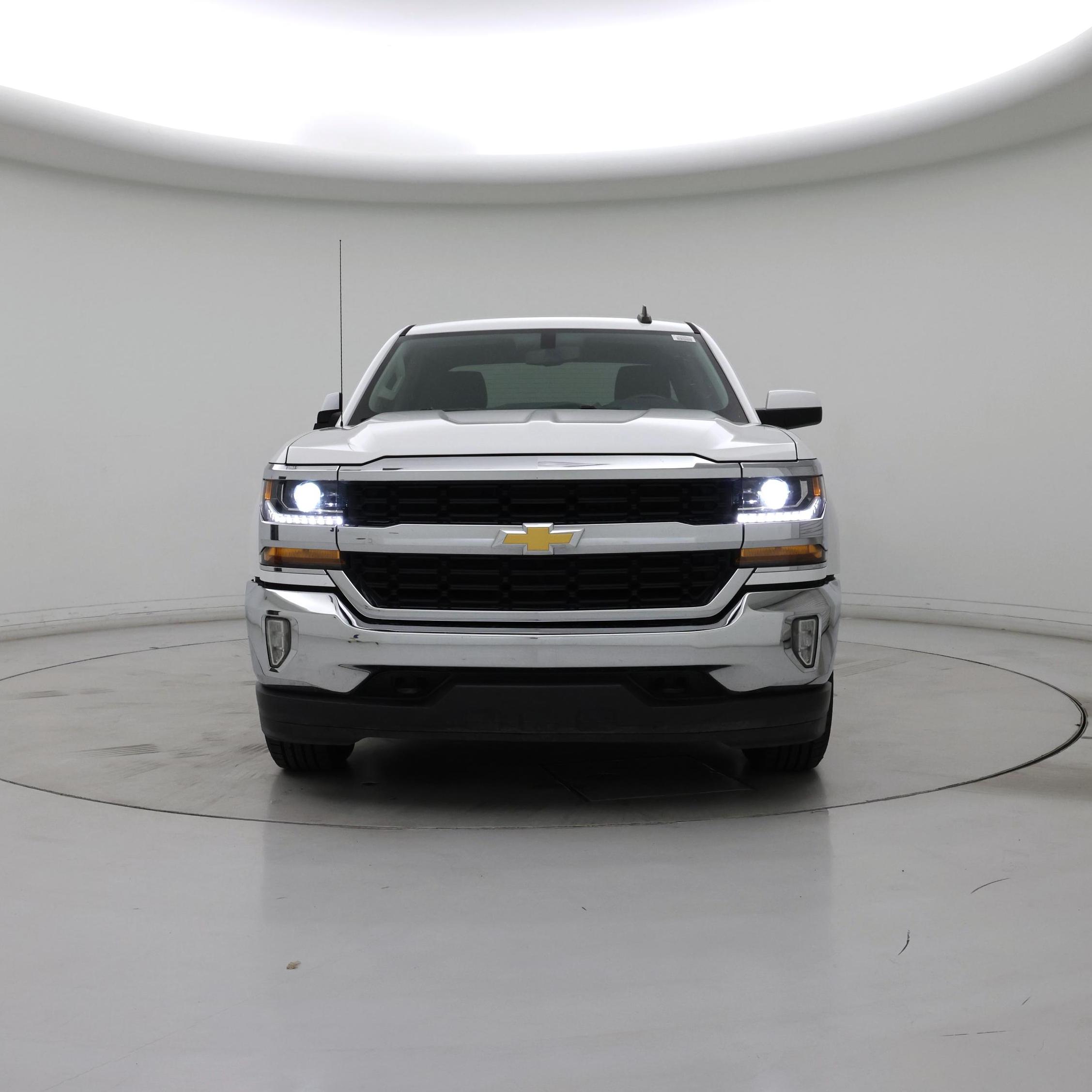Thumbnail: 2017 Chevrolet Silverado 1500 - 5