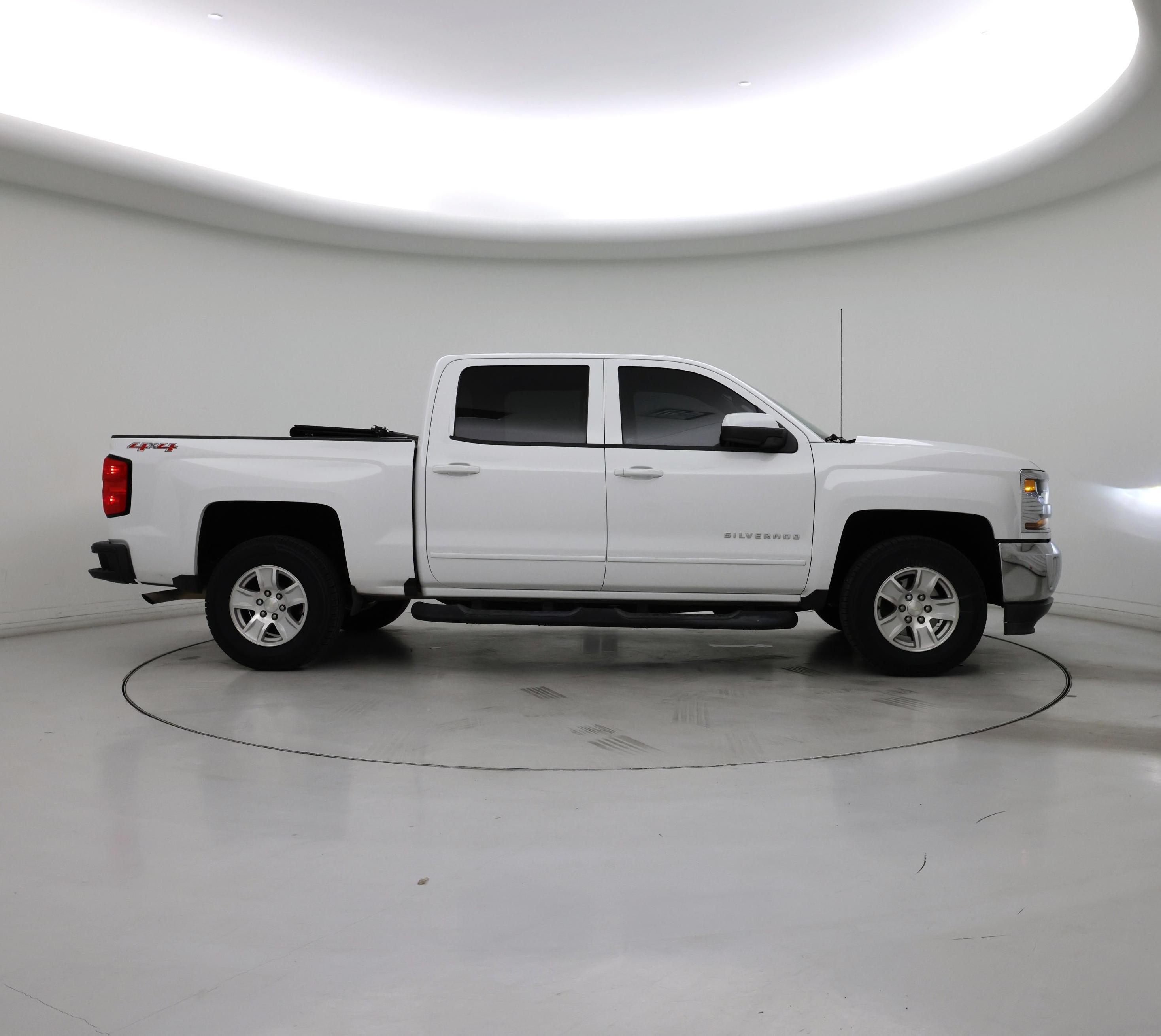 Thumbnail: 2017 Chevrolet Silverado 1500 - 7