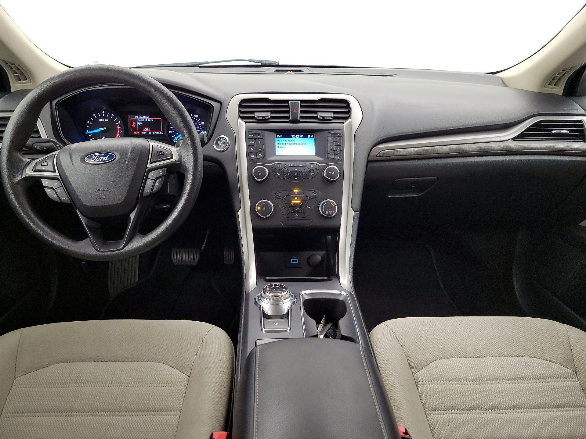 Thumbnail: 2020 Ford Fusion - 9