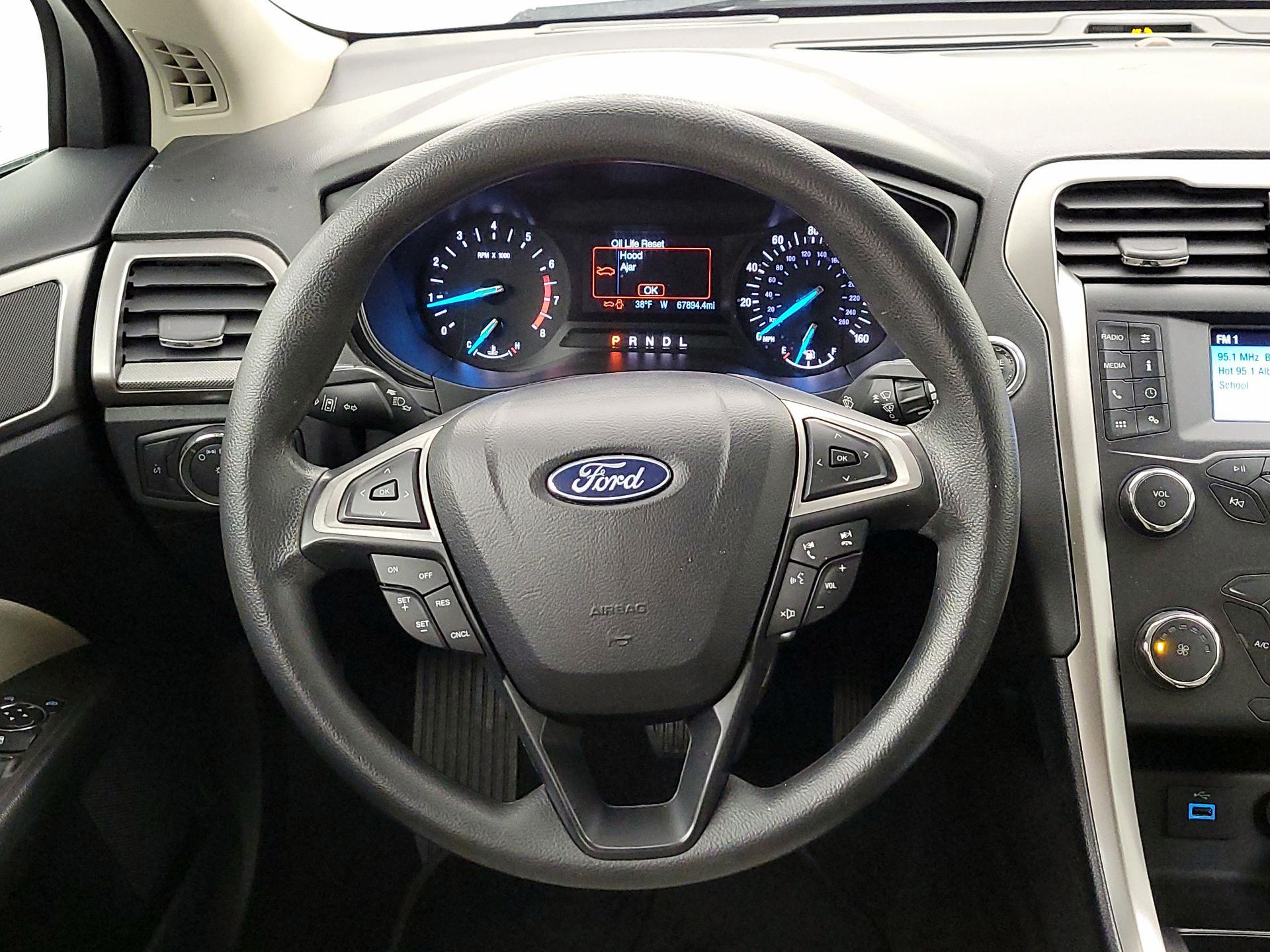 Thumbnail: 2020 Ford Fusion - 10