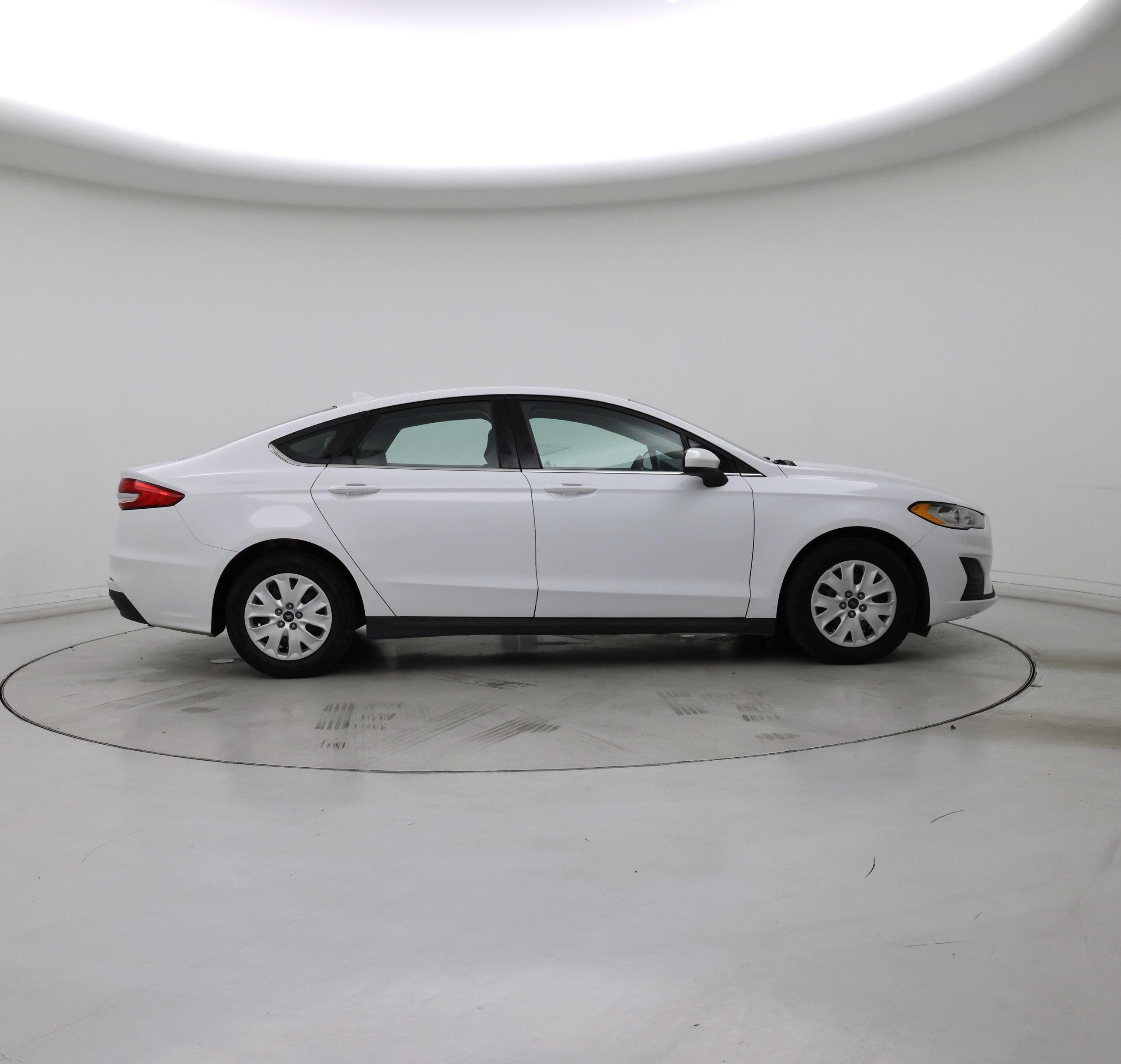 Thumbnail: 2020 Ford Fusion - 7