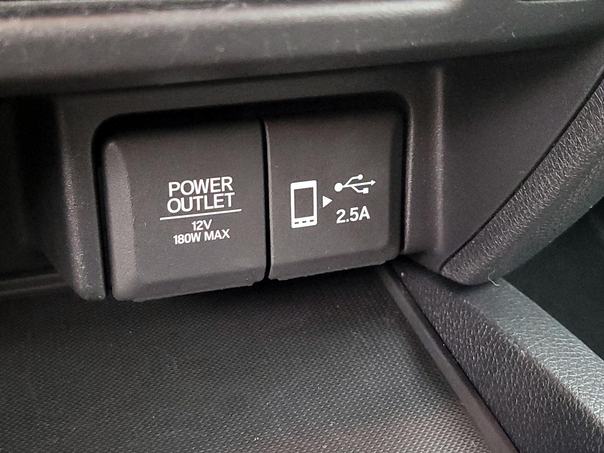 Thumbnail: 2019 Honda Pilot - 18