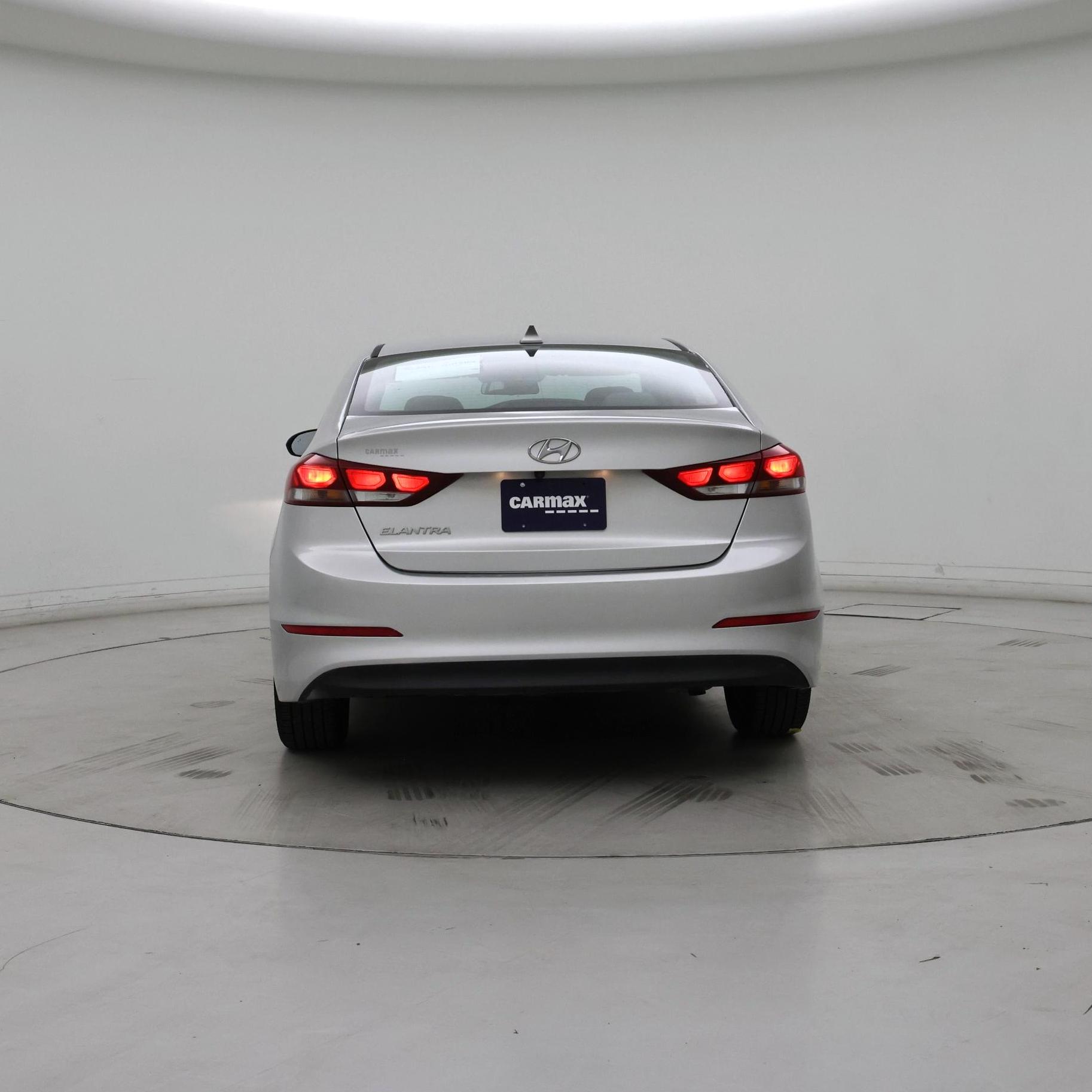Thumbnail: 2018 Hyundai Elantra - 6