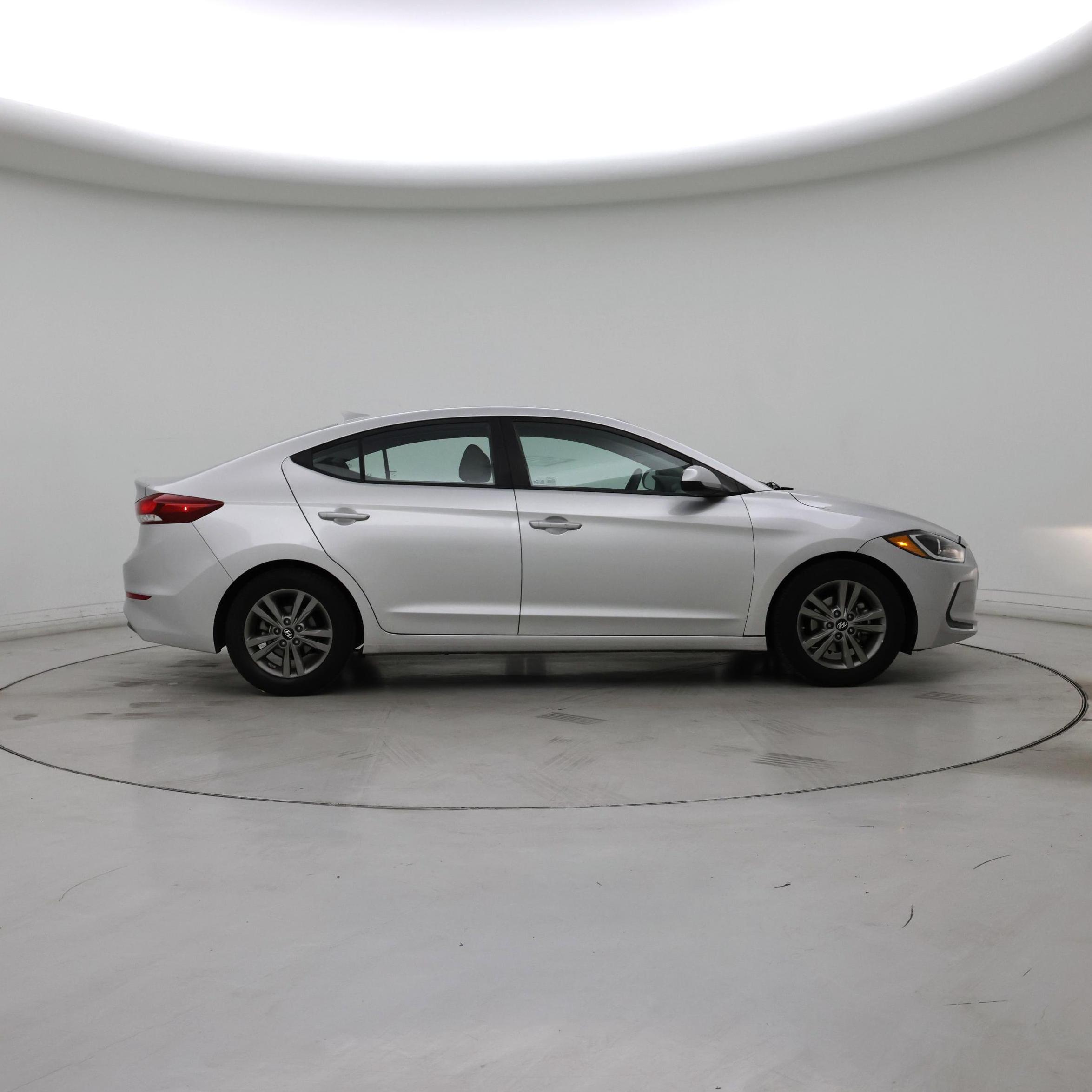Thumbnail: 2018 Hyundai Elantra - 7