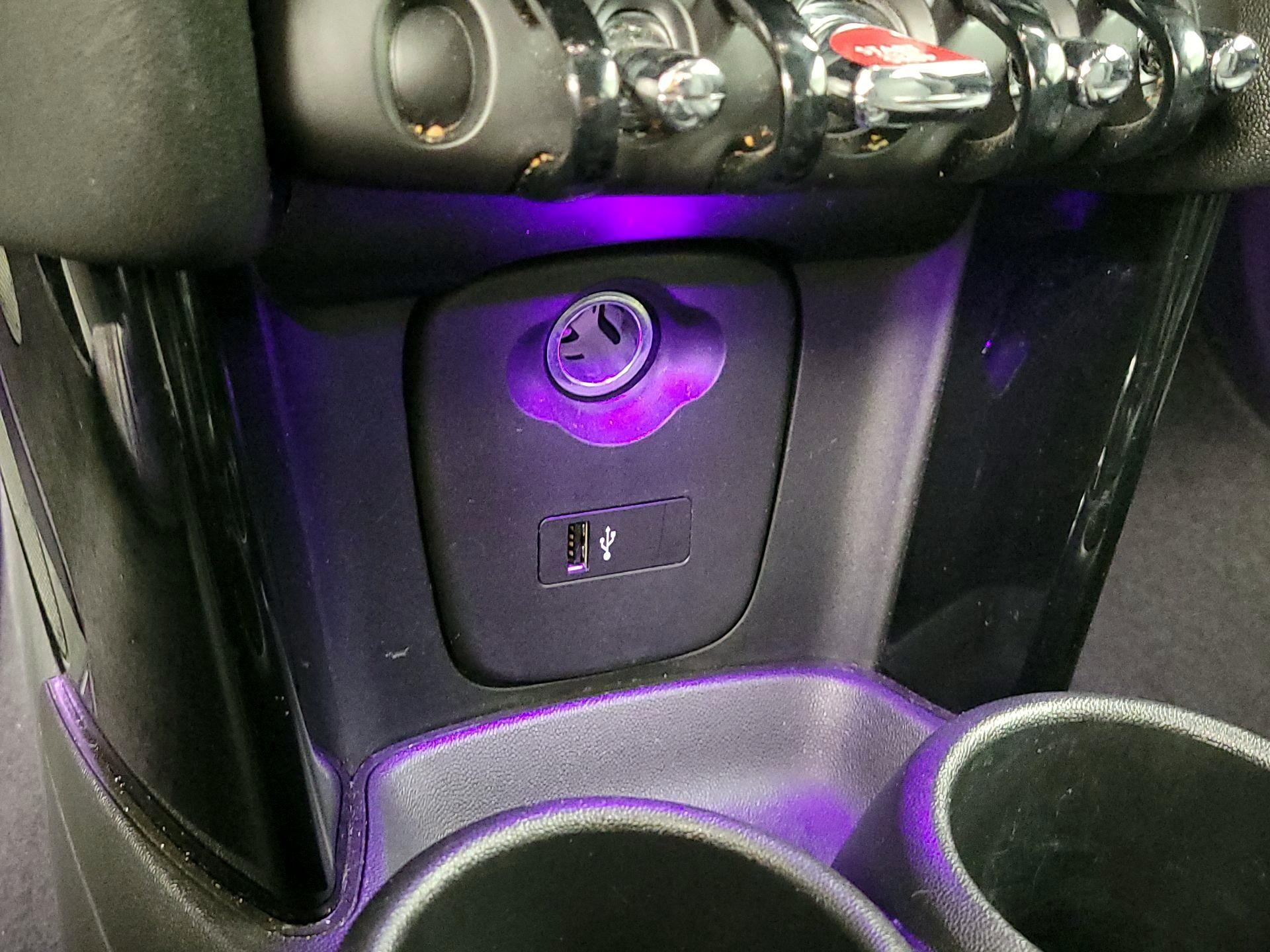 Thumbnail: 2019 MINI Cooper Hardtop - 18