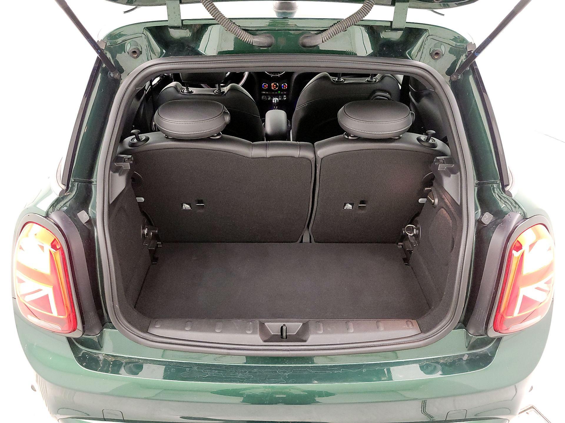 Thumbnail: 2019 MINI Cooper Hardtop - 20