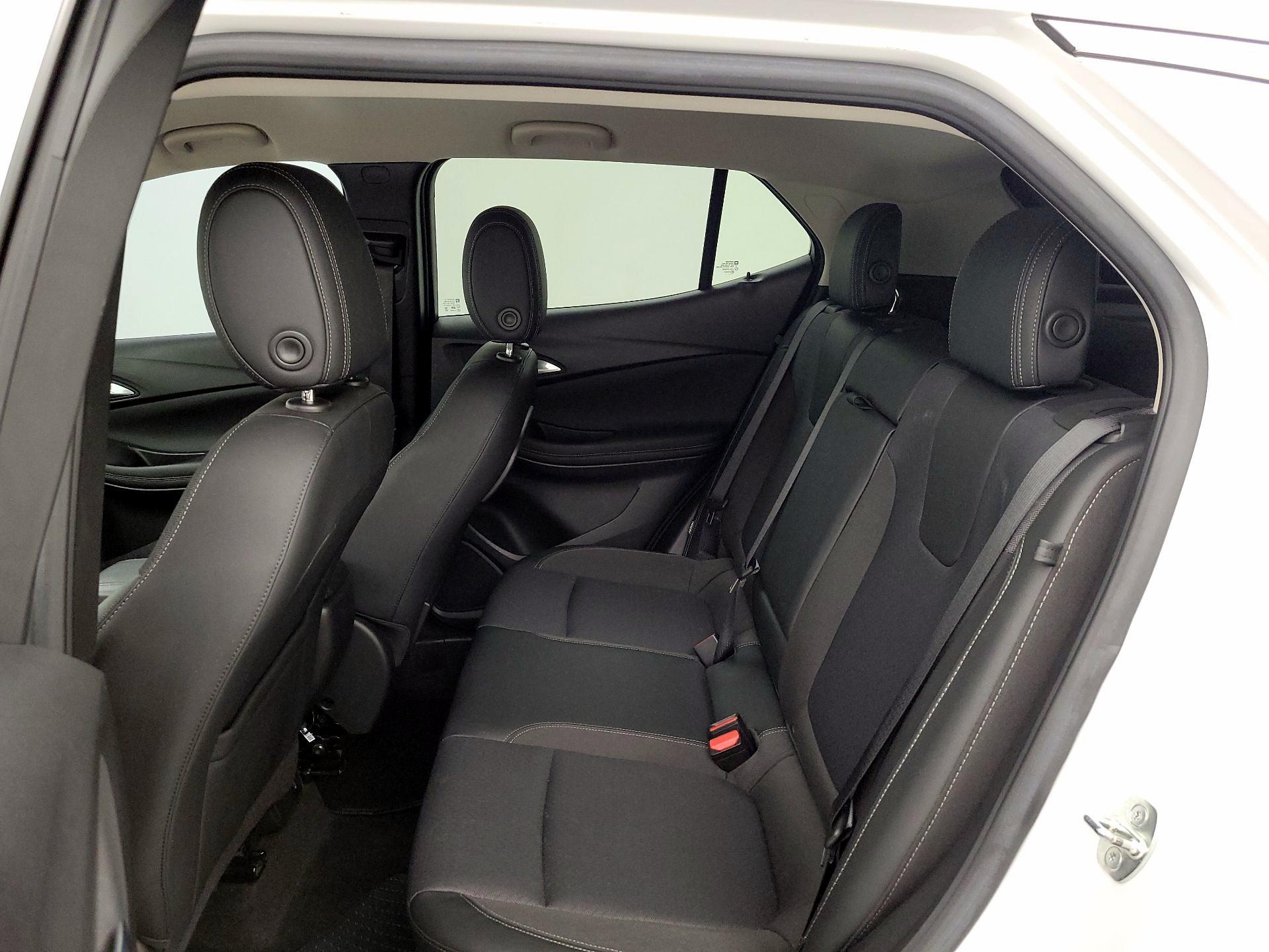 Thumbnail: 2022 Buick Encore GX - 19