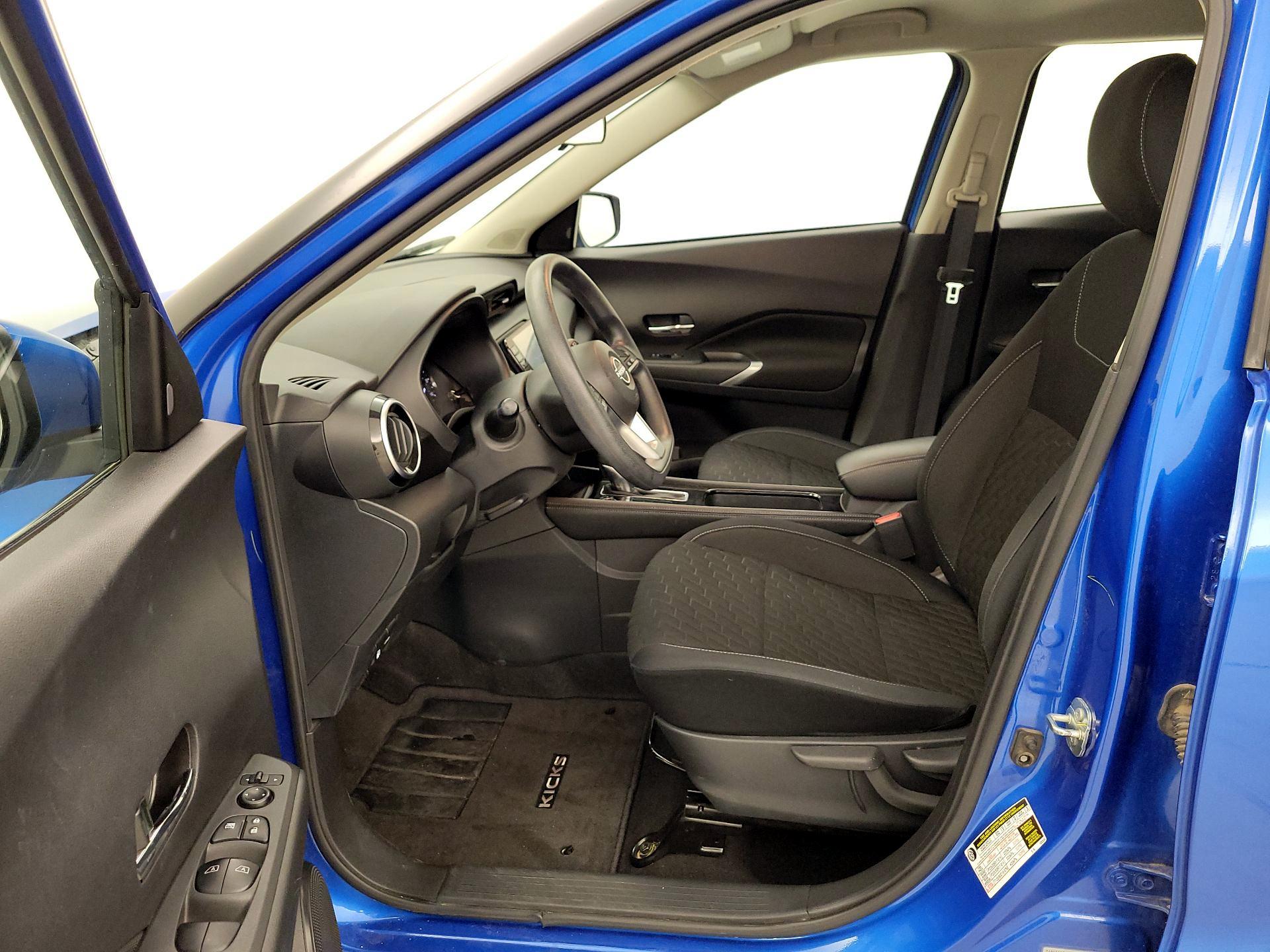 Thumbnail: 2023 Nissan Kicks - 11