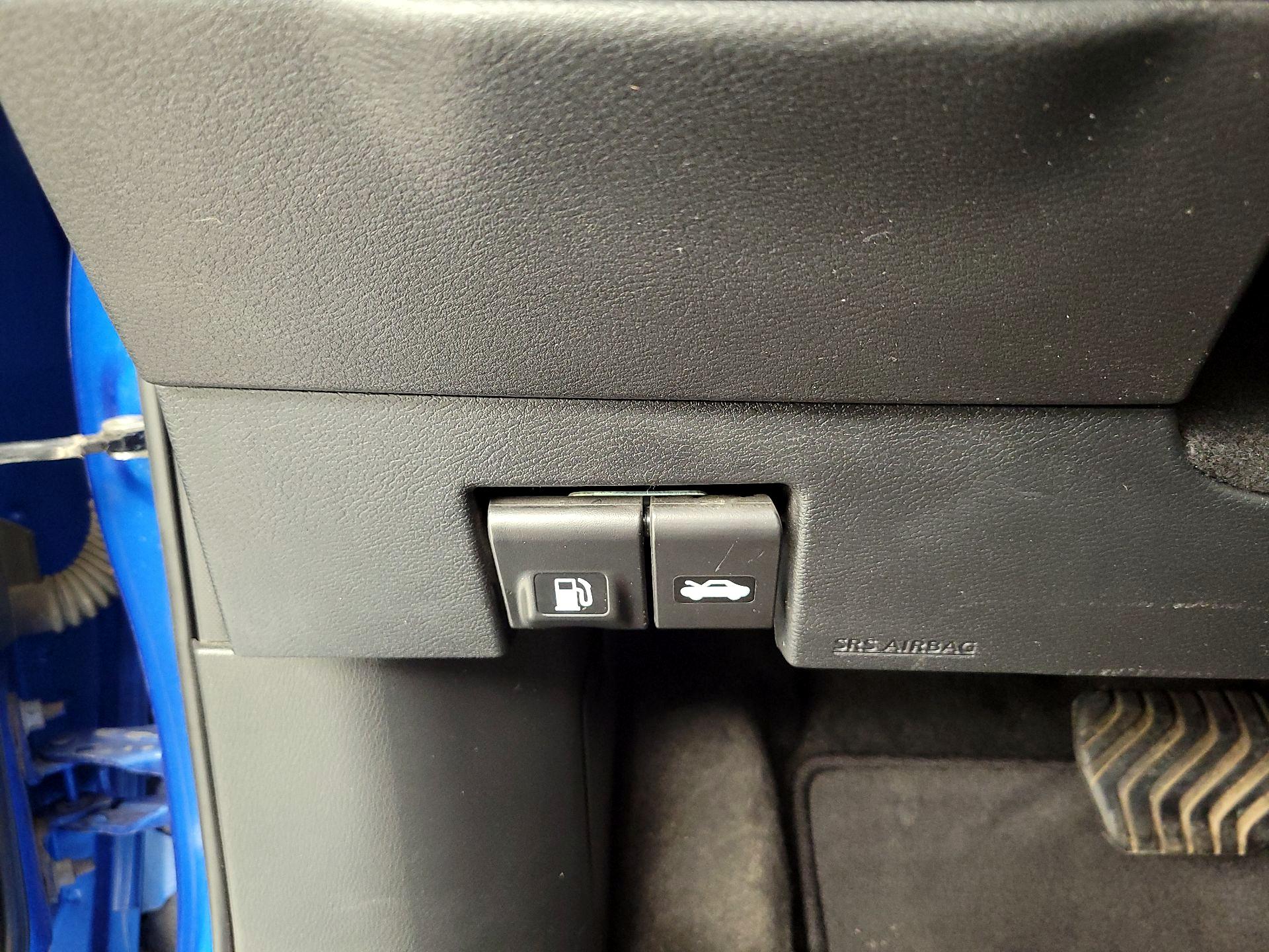 Thumbnail: 2023 Nissan Kicks - 13