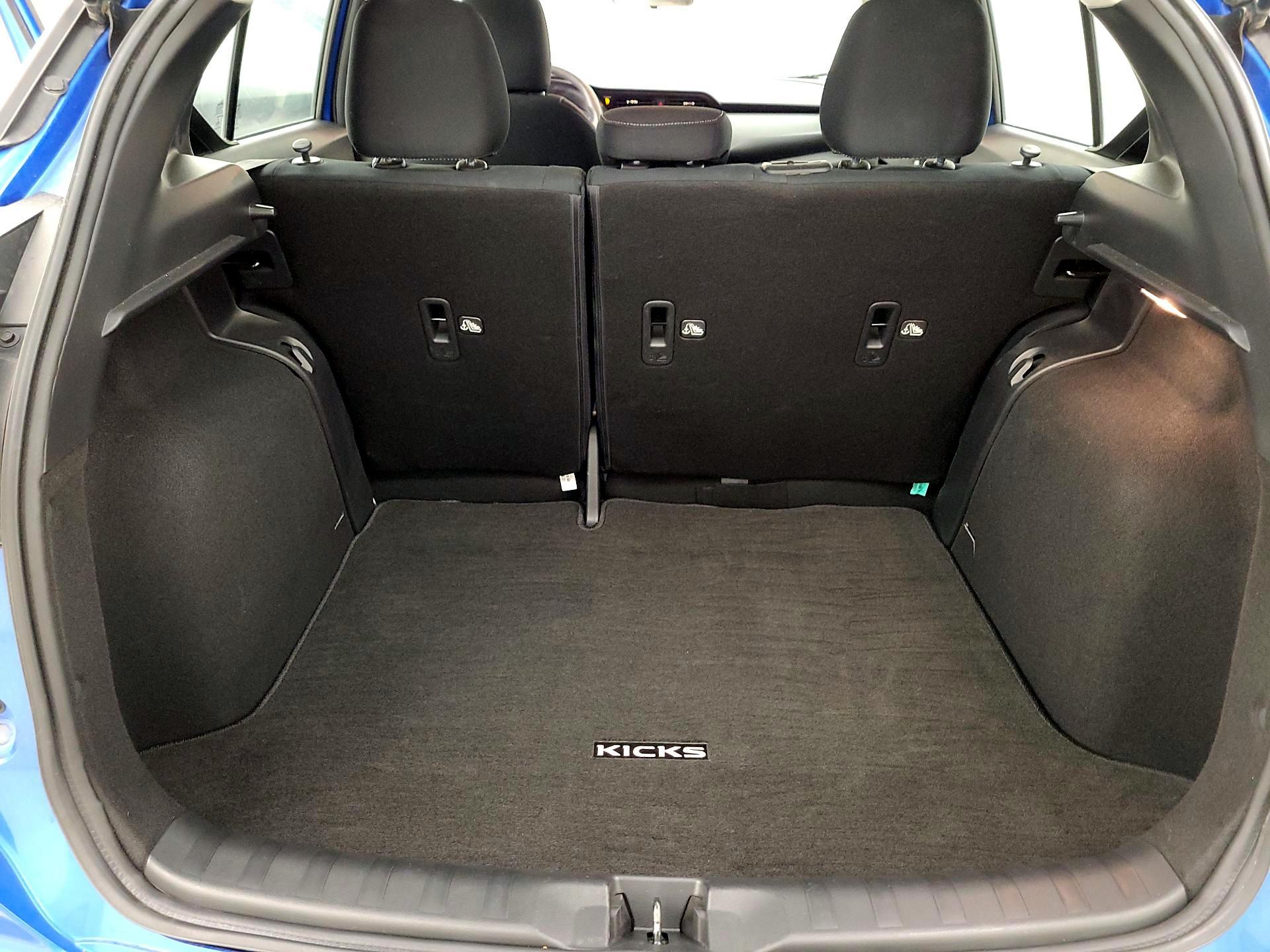 Thumbnail: 2023 Nissan Kicks - 20