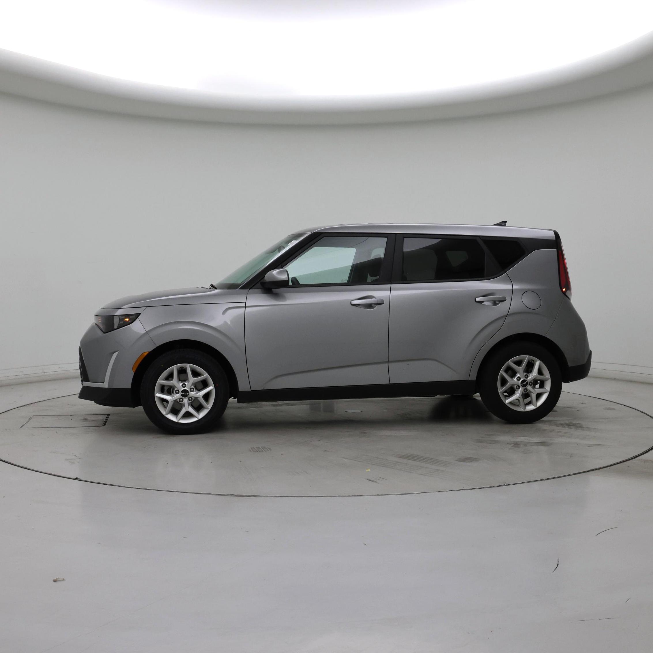 Thumbnail: 2024 Kia Soul - 3